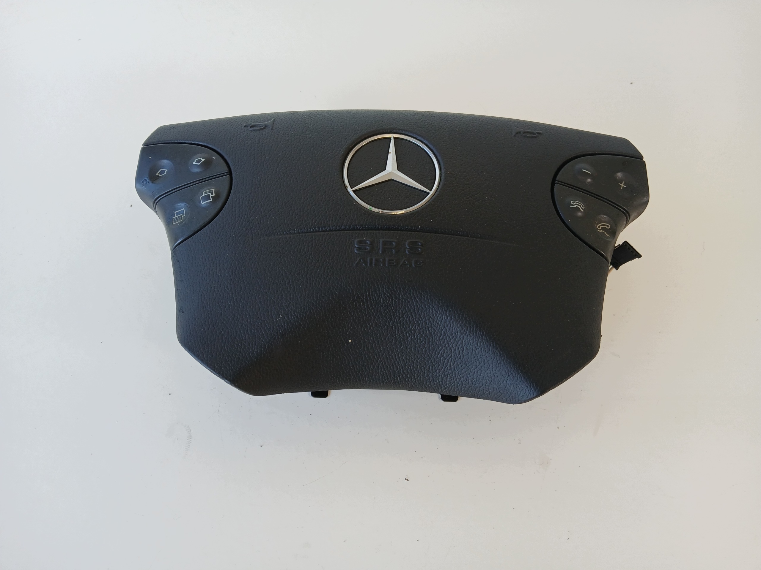 Dodatkowe zdjęcie używanej części: MERCEDES W210 AIRBAG PODUSZKA POWIETRZNA MULTIFUNKCJA