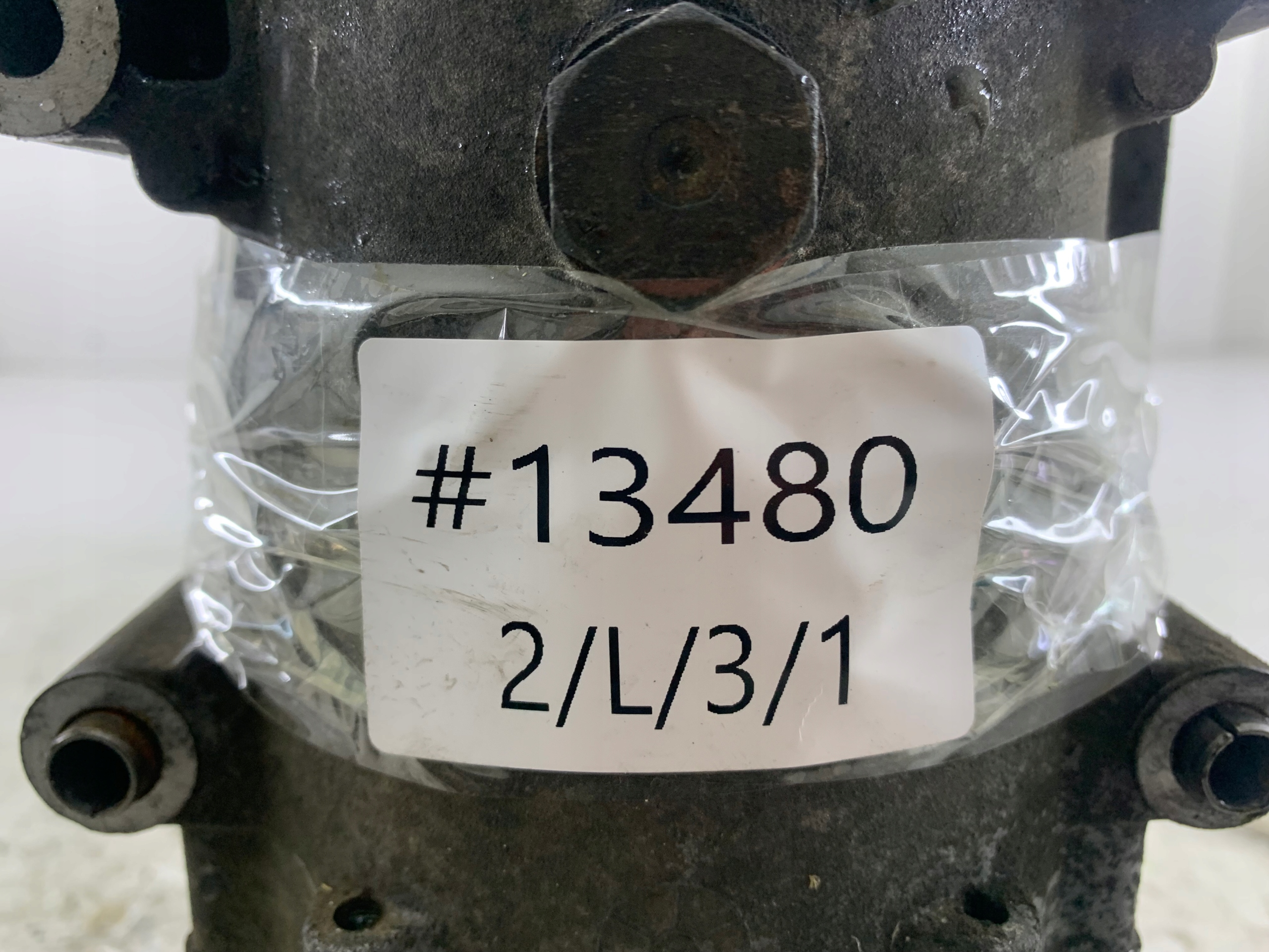 FORD FOCUS MK1 KOMPRESOR KLIMATYZACJI XS4H19D647AB - zdjęcie 9