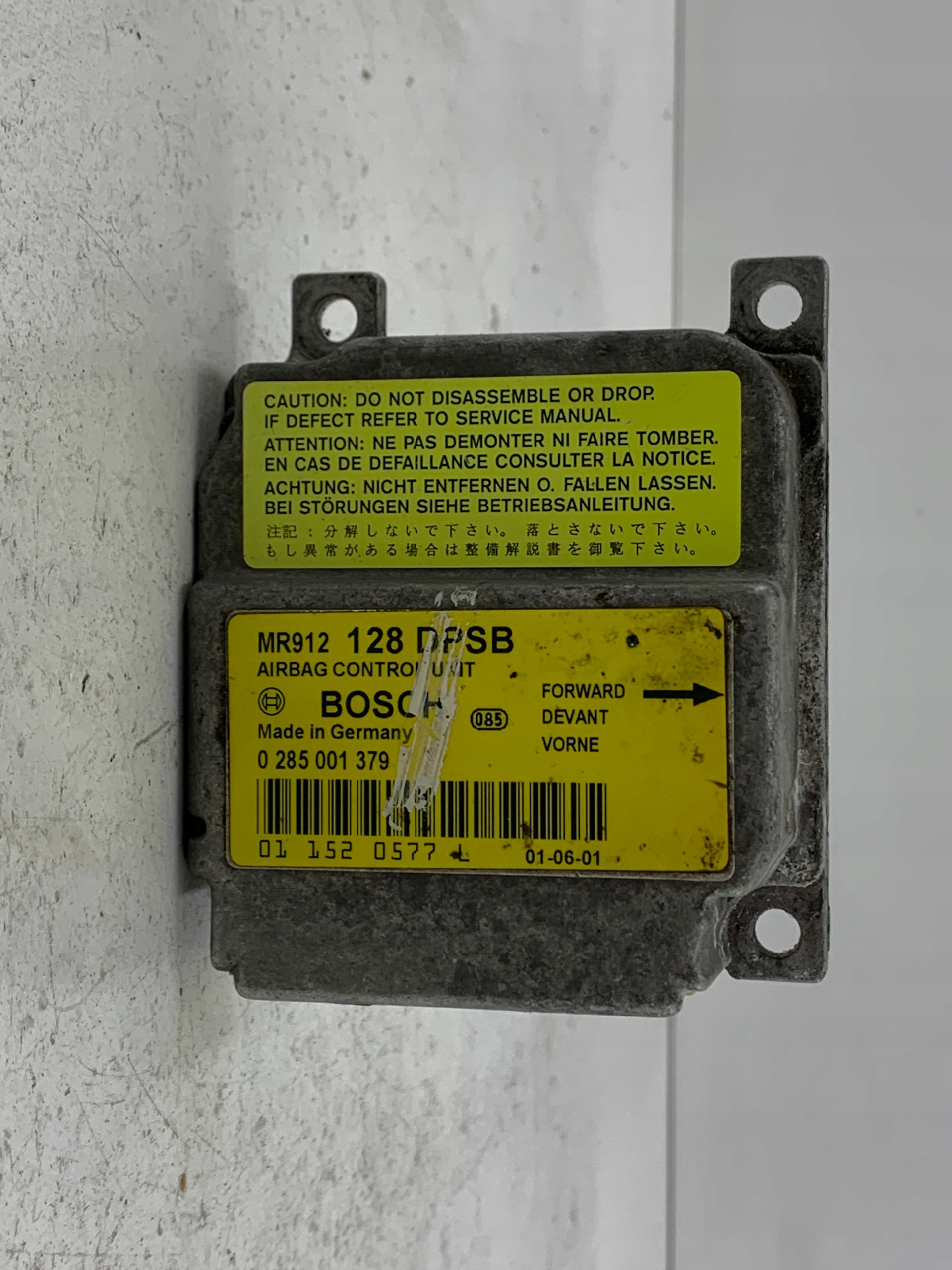 Dodatkowe zdjęcie używanej części: MITSUBISHI CARISMA SENSOR MODUŁ AIRBAG MR912128