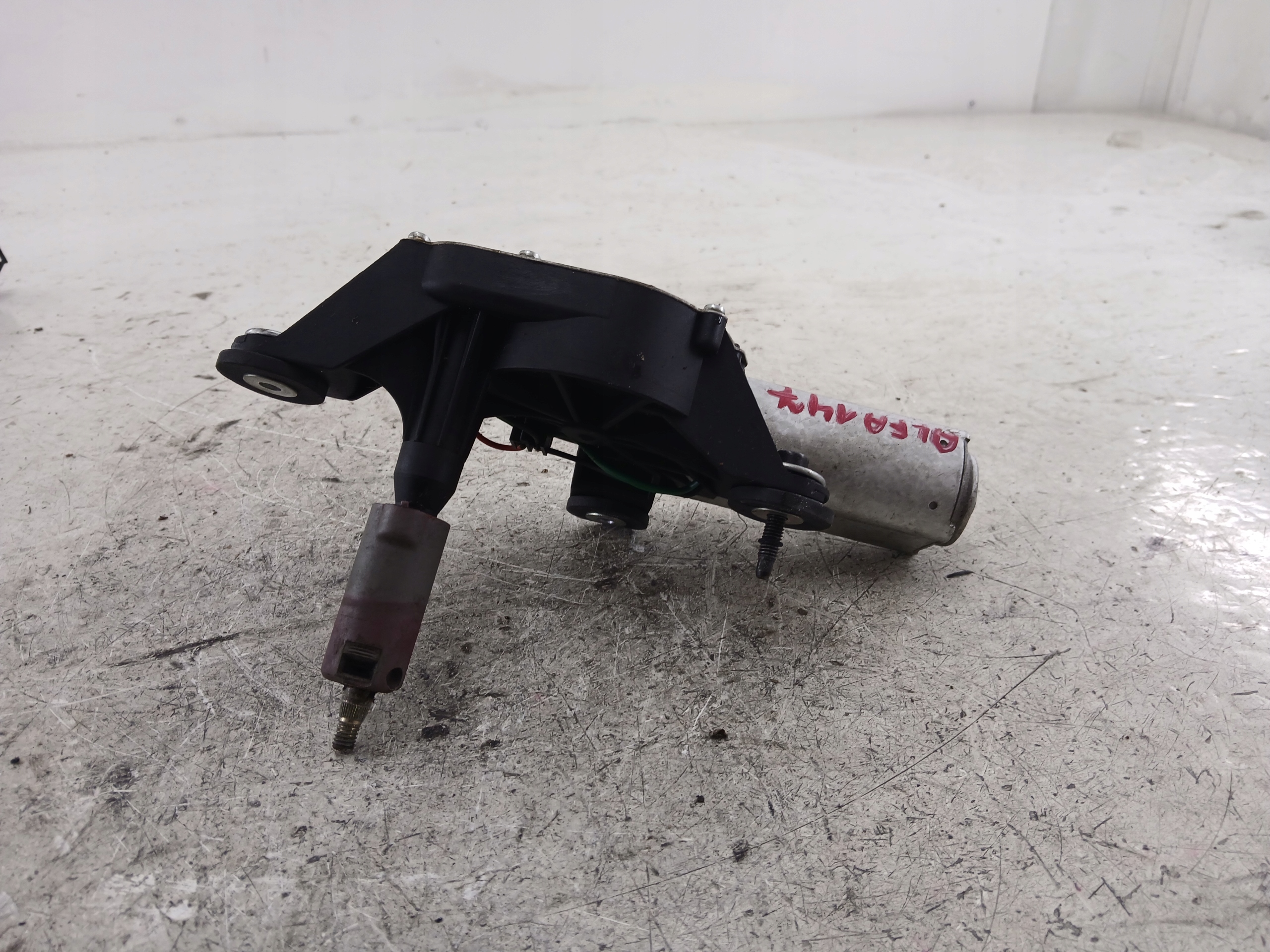 ALFA ROMEO 147 MECHANIZM WYCIERACZKI TYŁ 259600-0640 - zdjęcie 6