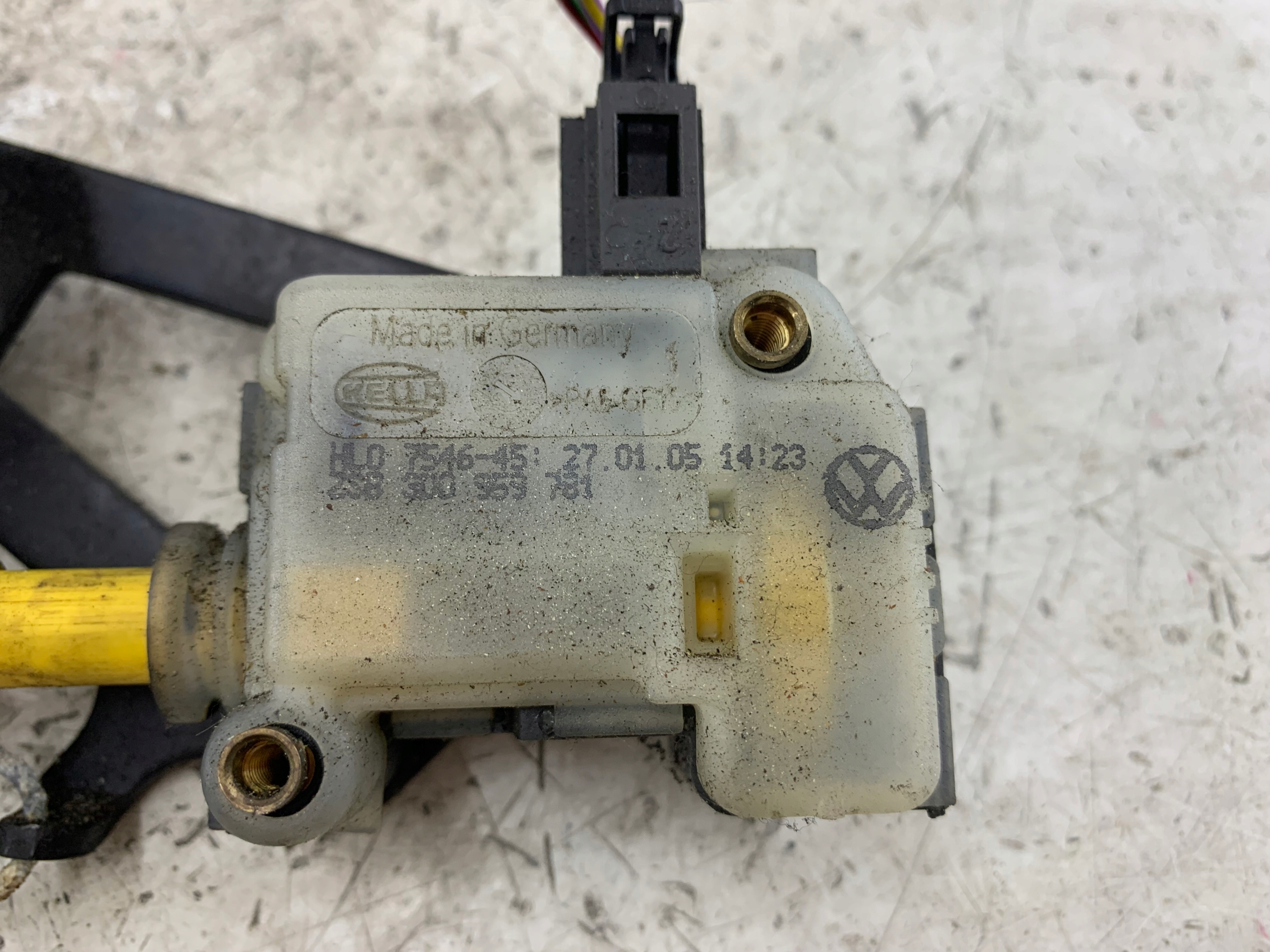 VW PHAETON I RYGIEL ZAMEK KLAPY BAGAŻNIKA 3D0959781 - zdjęcie 6