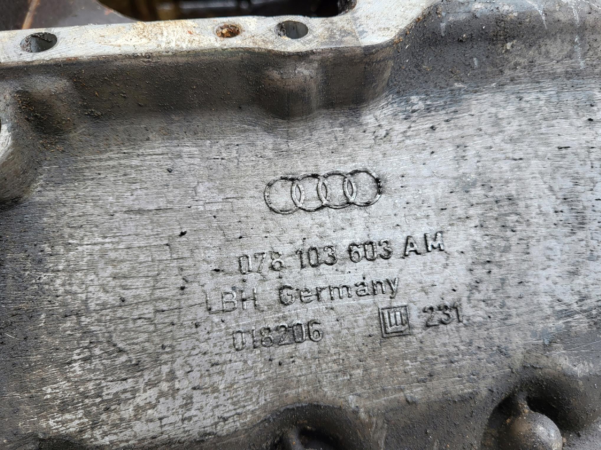 AUDI A6 C5 2.4 B MISKA OLEJOWA 078103603AM 078103604AA - zdjęcie 3