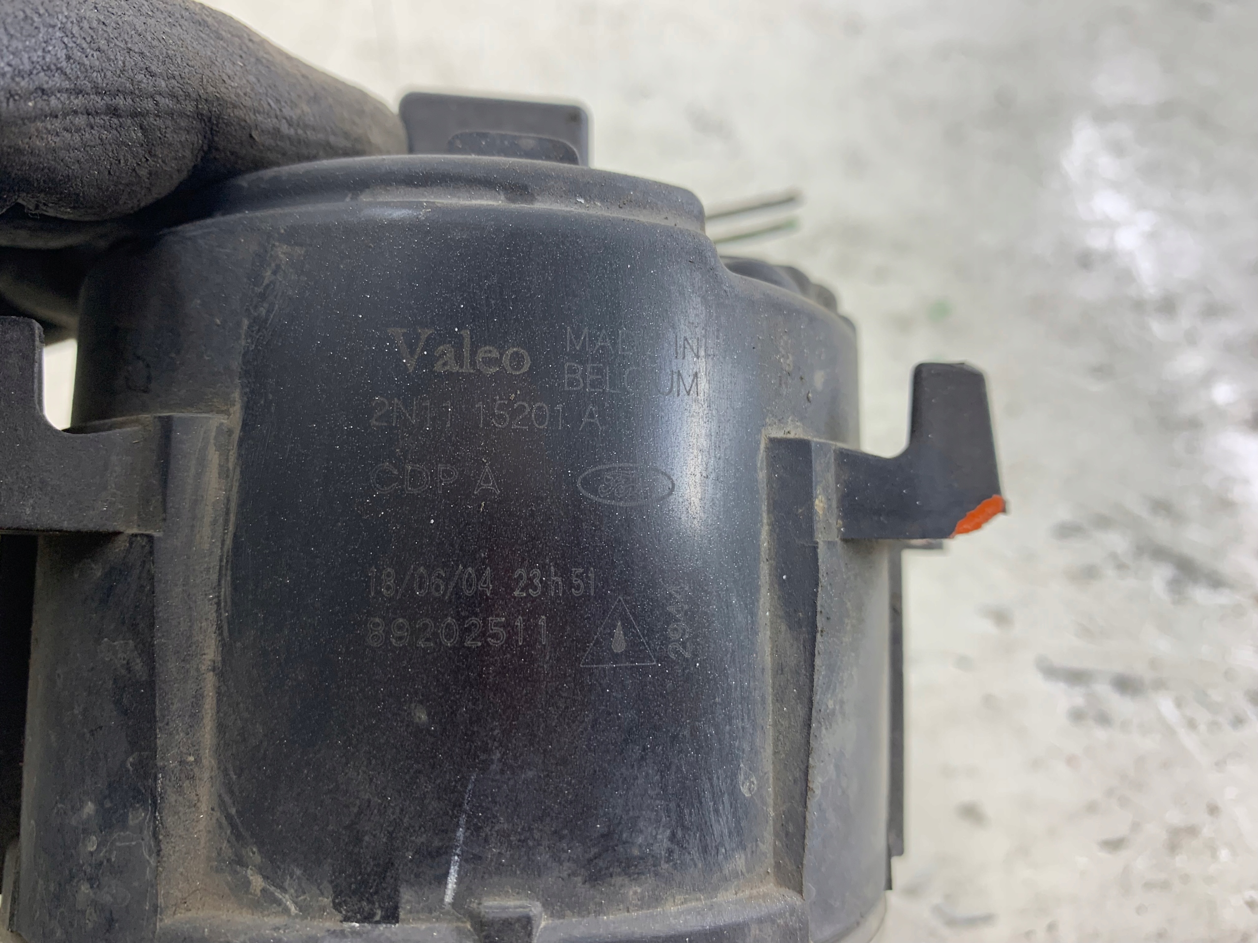 FORD FUSION LAMPA PRZECIWMGIELNA - zdjęcie 9
