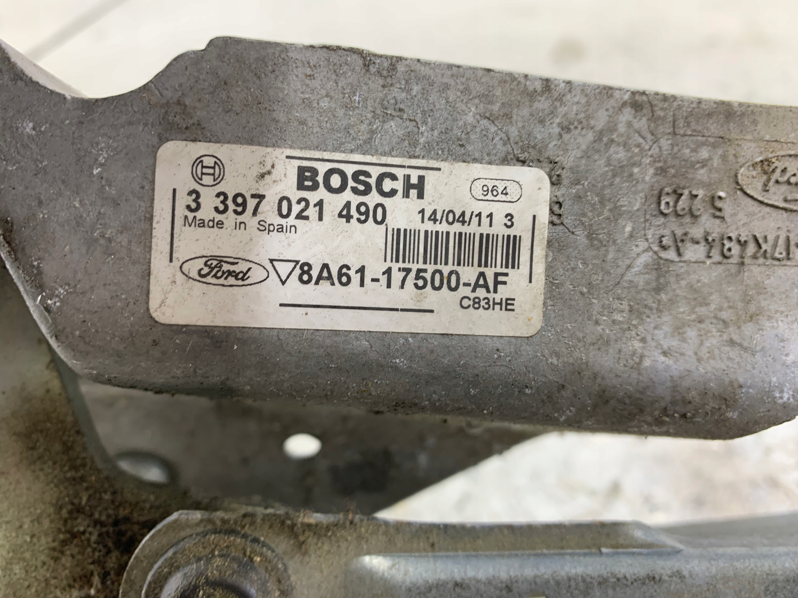 FORD FIESTA MK7 MECHANIZM WYCIERACZEK PRZÓD 8A6117B571AB - zdjęcie 7