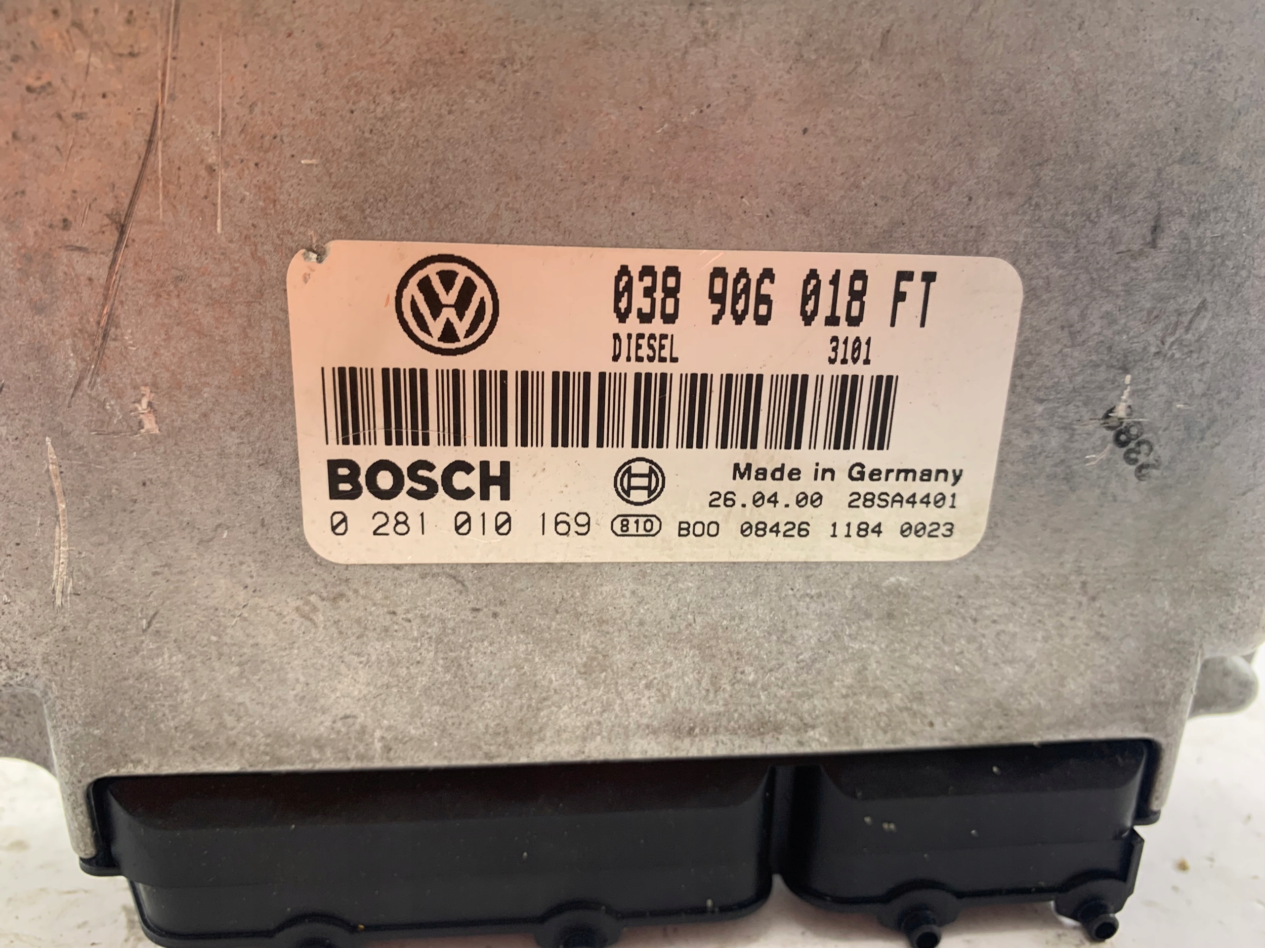 Dodatkowe zdjęcie używanej części: VW PASSAT B5 1.9 TDI STEROWNIK SILNIKA 038906018FT