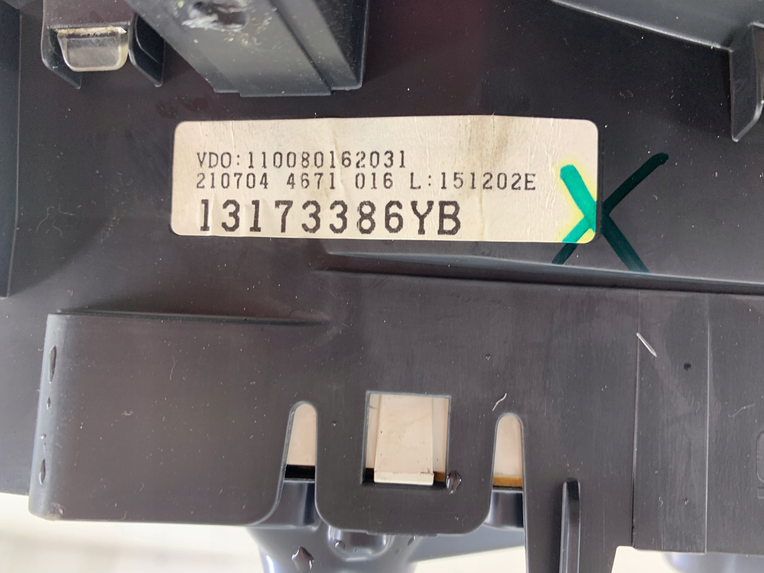 Dodatkowe zdjęcie używanej części: OPEL MERIVA A 1.6 LICZNIK ZEGARY 13173386YB
