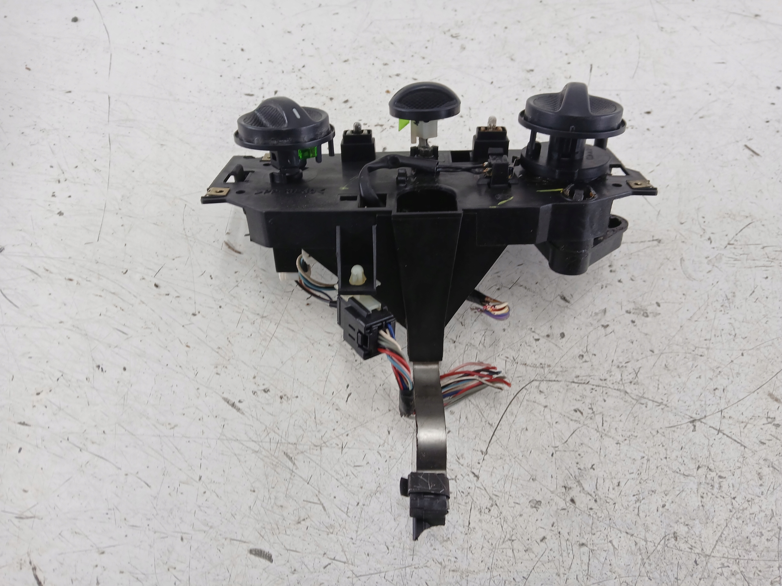 FIAT BRAVO I PANEL NAWIEWU OGRZEWANIA 568740100 - zdjęcie 3