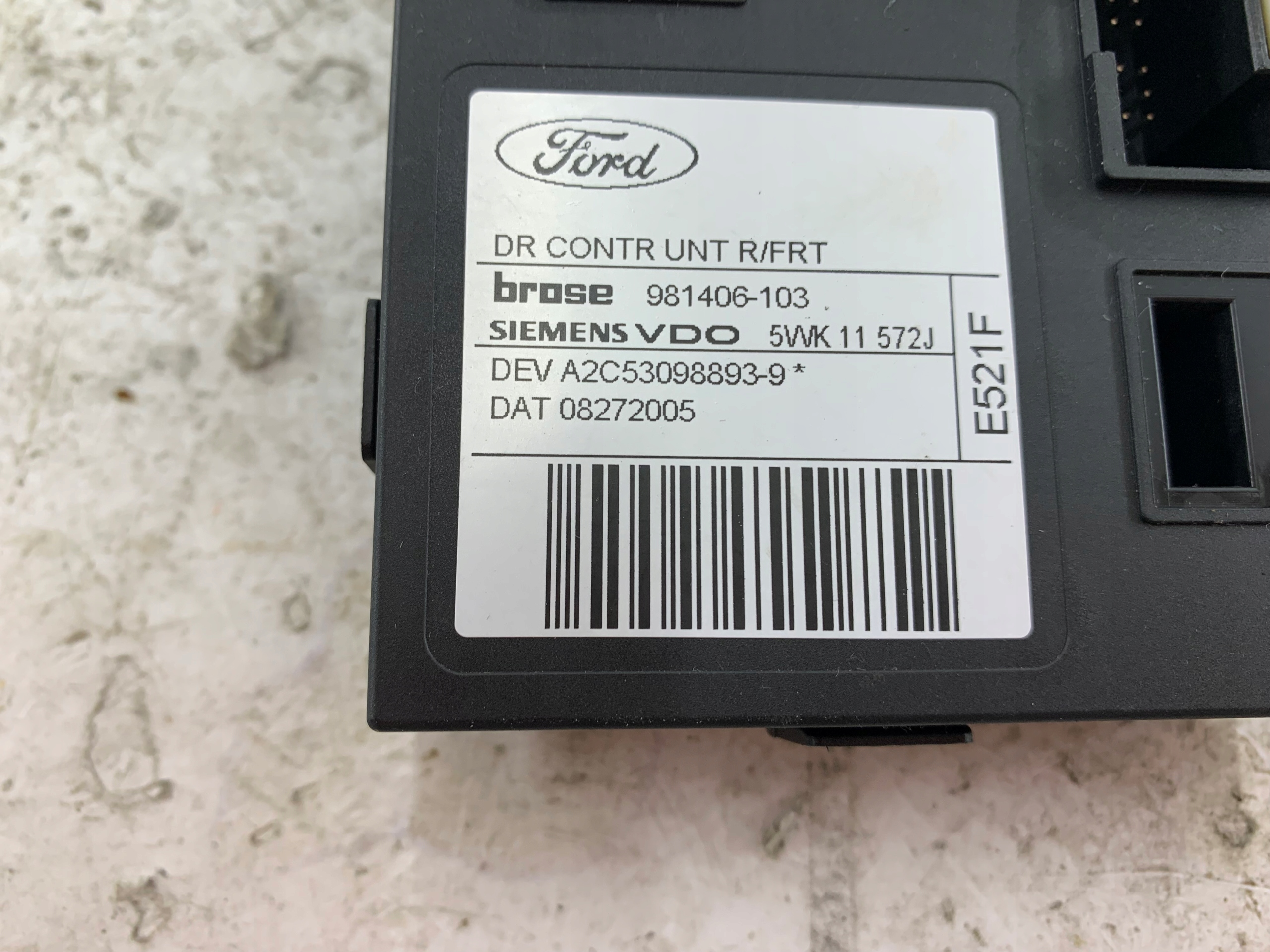 FORD FOCUS MK2 SILNICZEK SZYBY PRAWY PRZÓD 981406-103 - zdjęcie 6