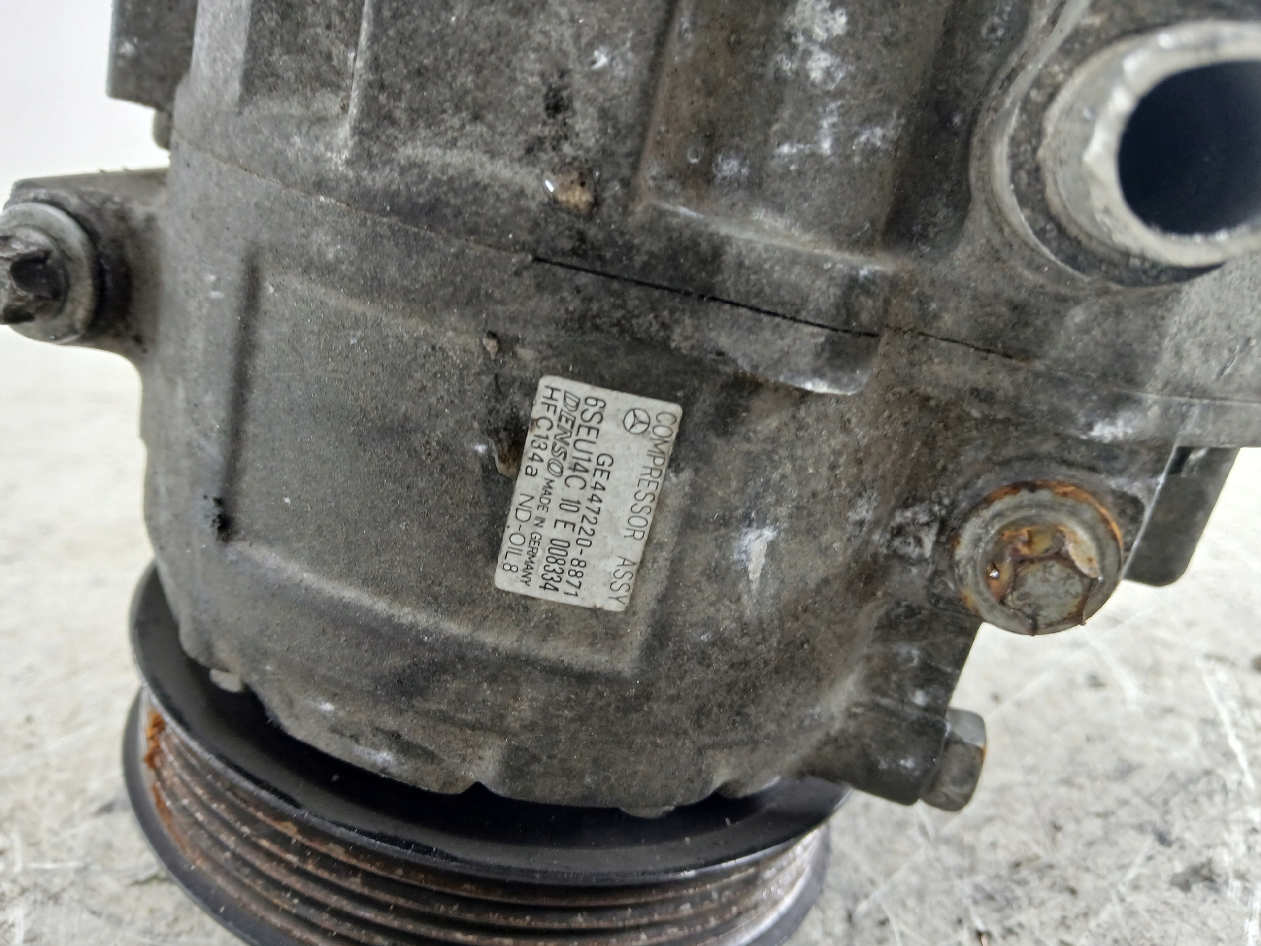 MERCEDES W168 SPRĘŻARKA KOMPRESOR KLIMATYZACJI GE447220-8871 - zdjęcie 4