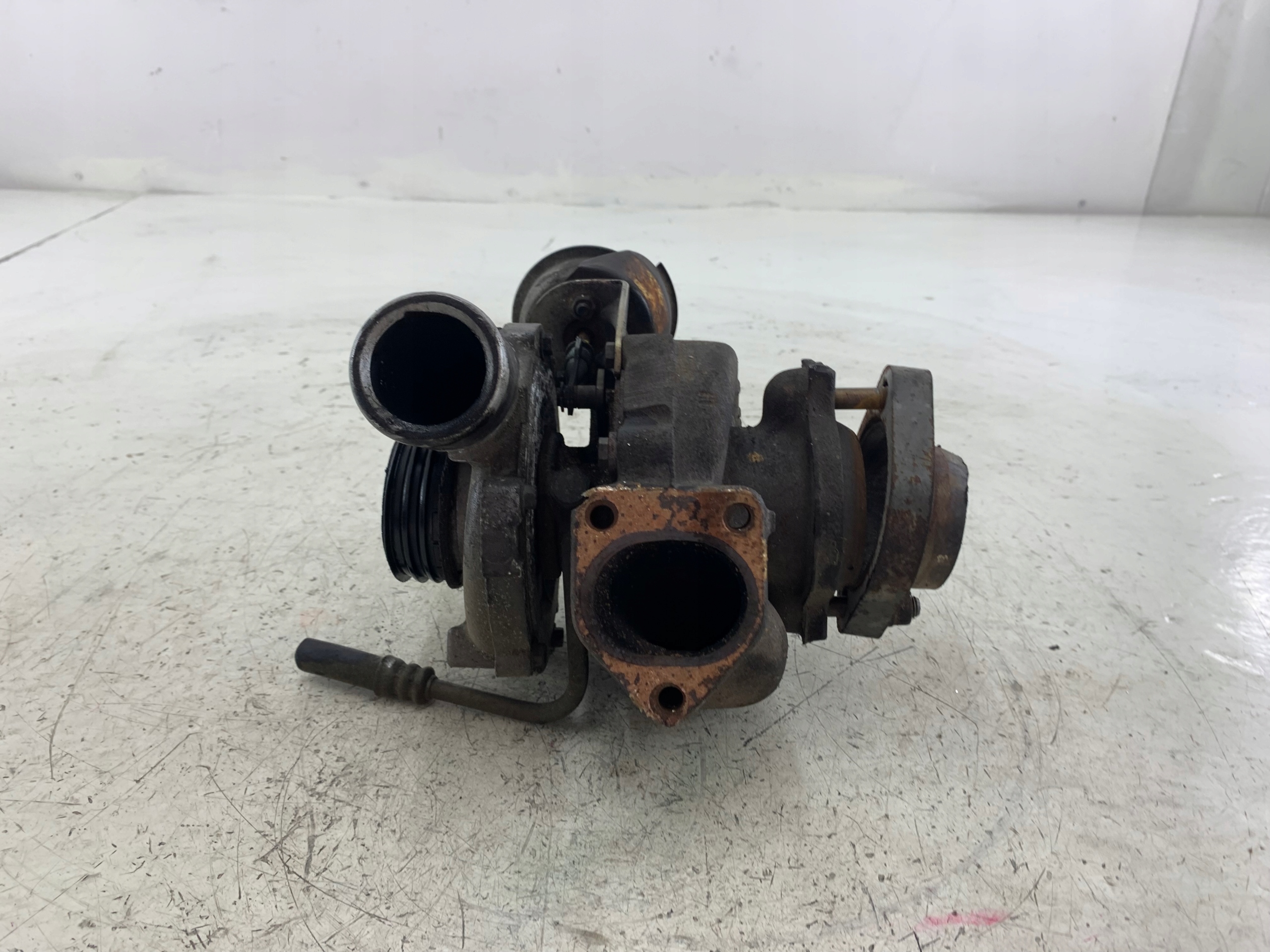BMW E39 2.5 D TURBOSPRĘŻARKA TURBINA 7780199C - zdjęcie 4