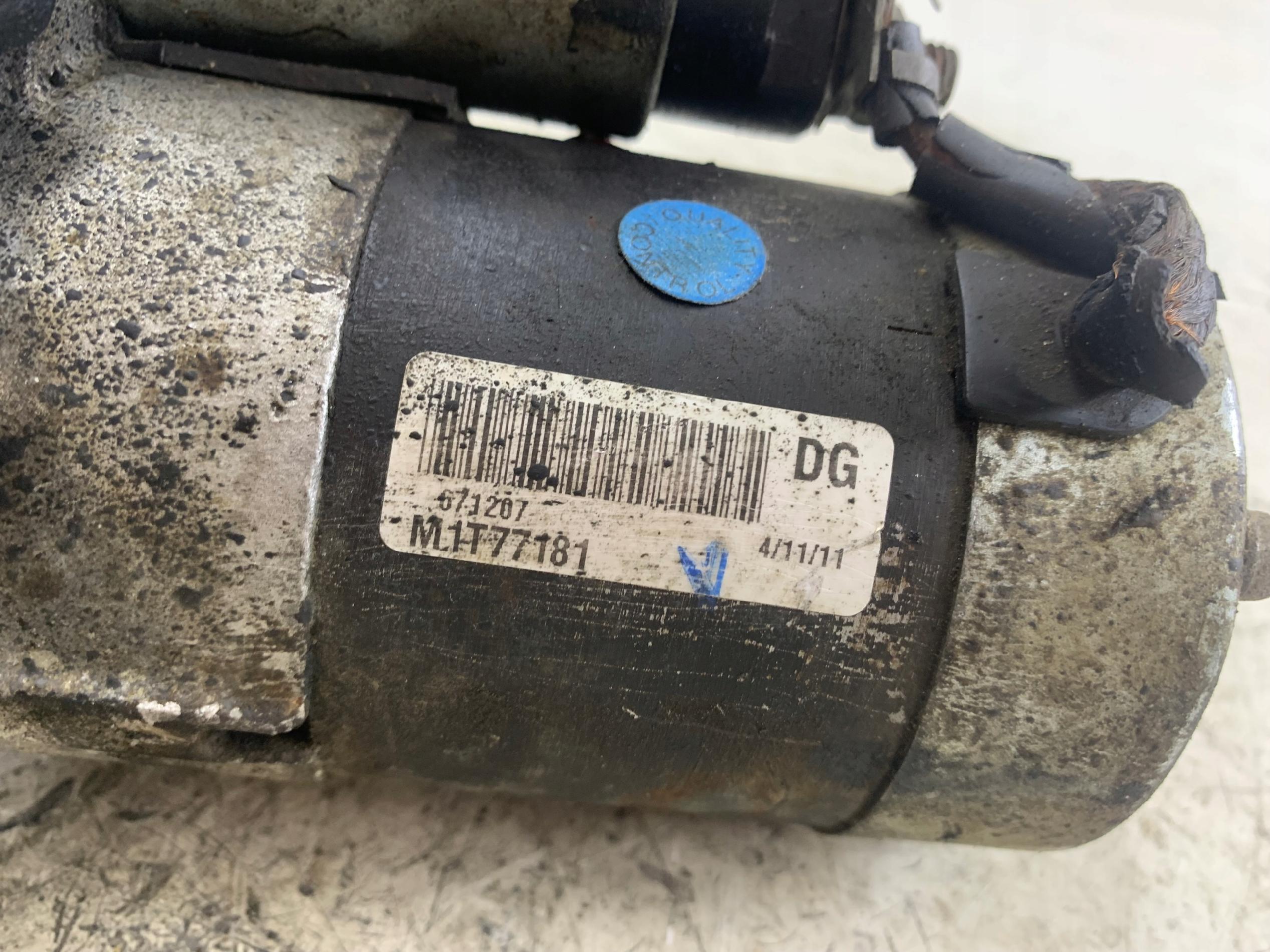 Dodatkowe zdjęcie używanej części: SUBARU LEGACY II 2.0 ROZRUSZNIK M1T77181