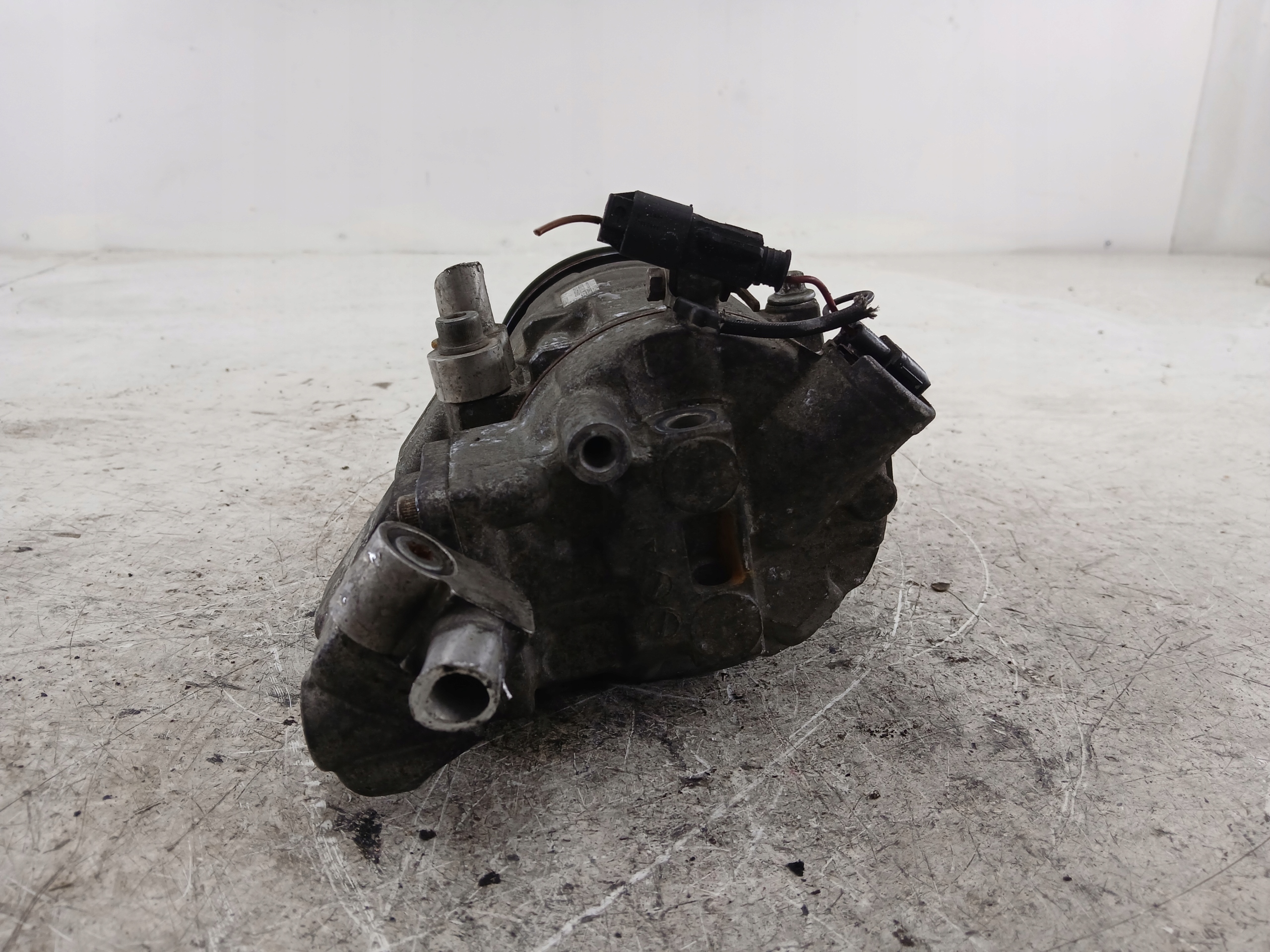 MERCEDES W168 SPRĘŻARKA KOMPRESOR KLIMATYZACJI GE447220-8871 - zdjęcie 7