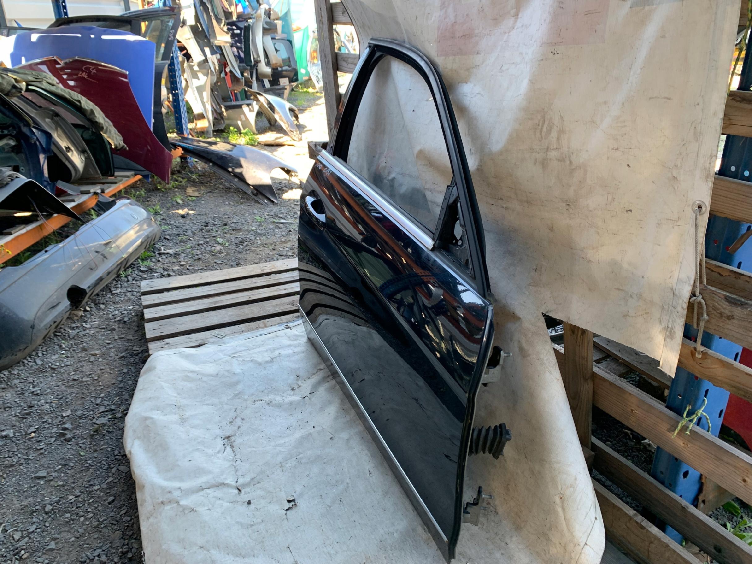 MERCEDES W212 DRZWI PRAWY PRZÓD C197 - zdjęcie 3