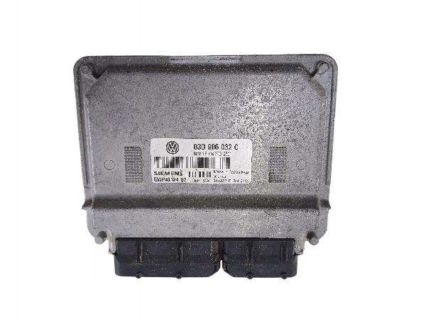 VW POLO 9N 1.2 STEROWNIK SILNIKA 03D906032C