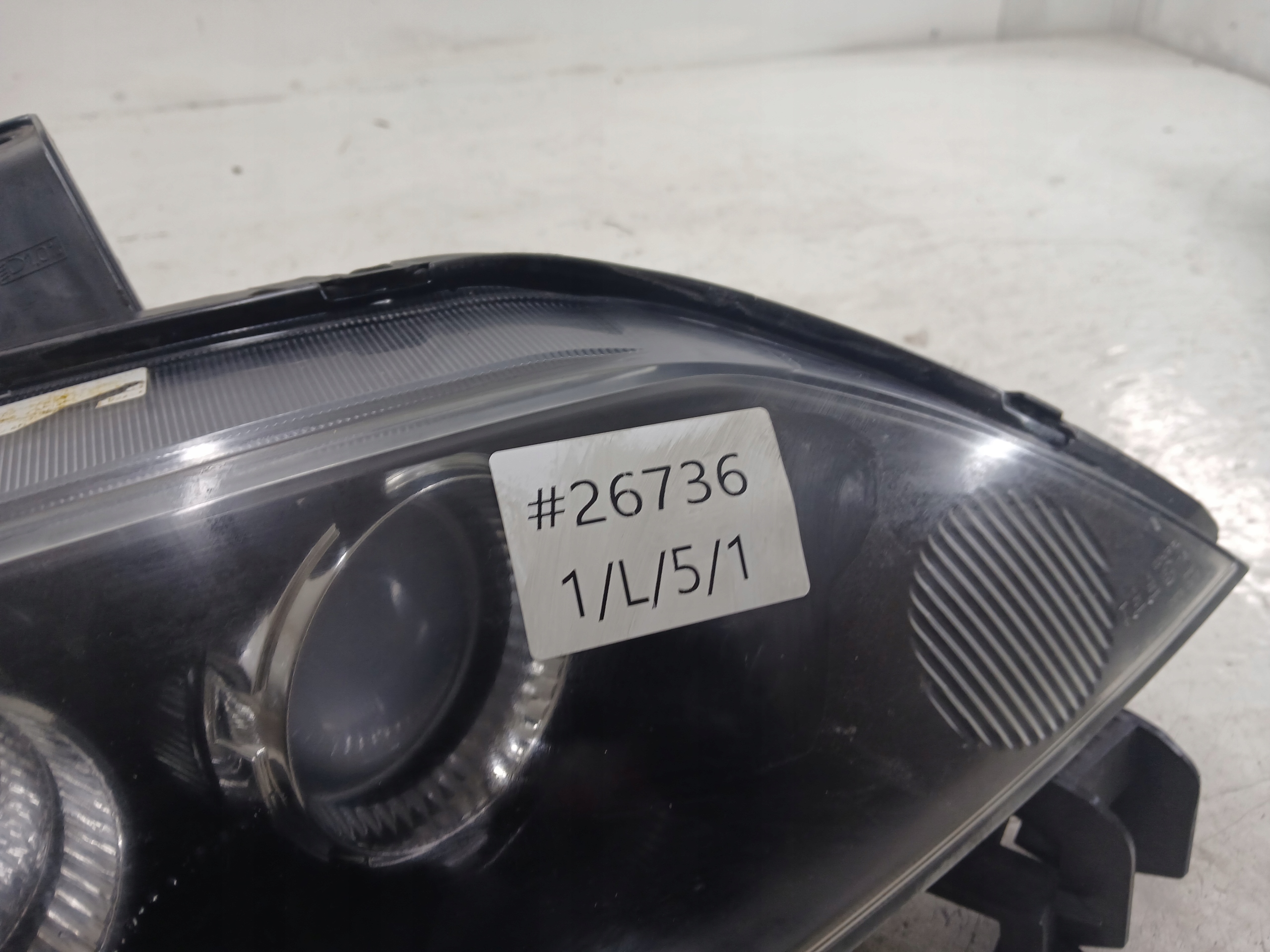 MAZDA 2 DY LIFT LAMPA PRAWA PRZÓD - zdjęcie 7