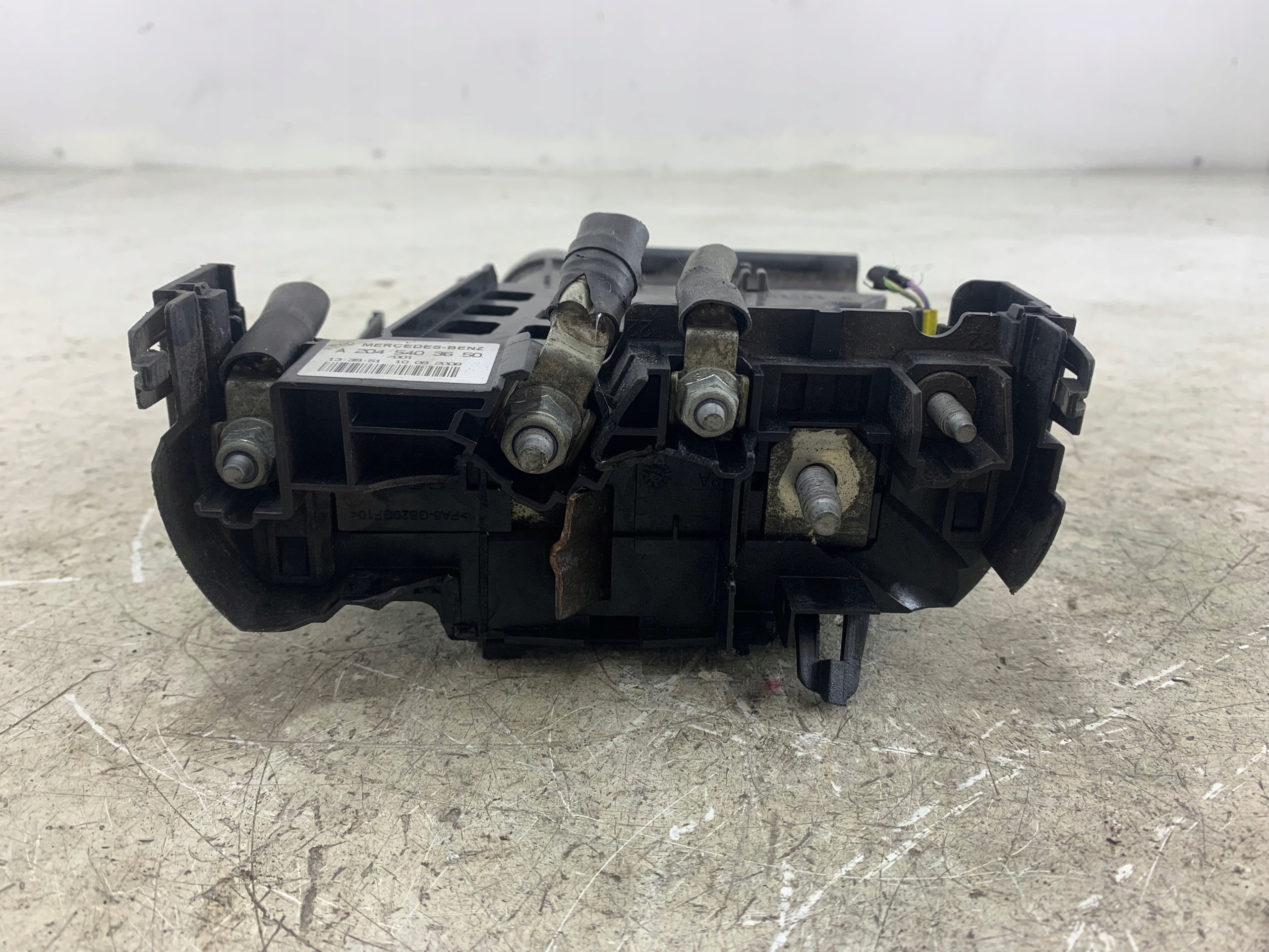 MERCEDES W204 KLEMA PIROTECHNICZNA BEZPIECZNIK A2045403650 - zdjęcie 3