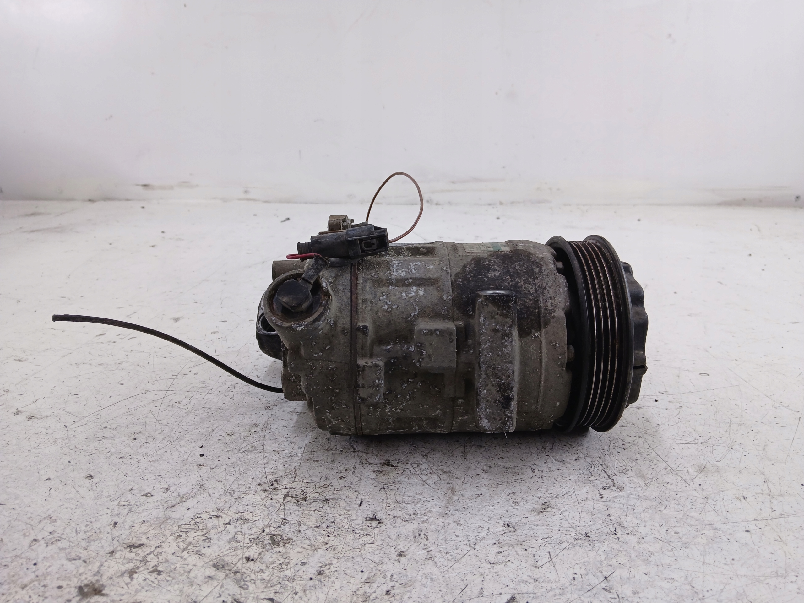 MERCEDES W168 KOMPRESOR SPRĘŻARKA KLIMATYZACJI 447220-8231 - zdjęcie 7