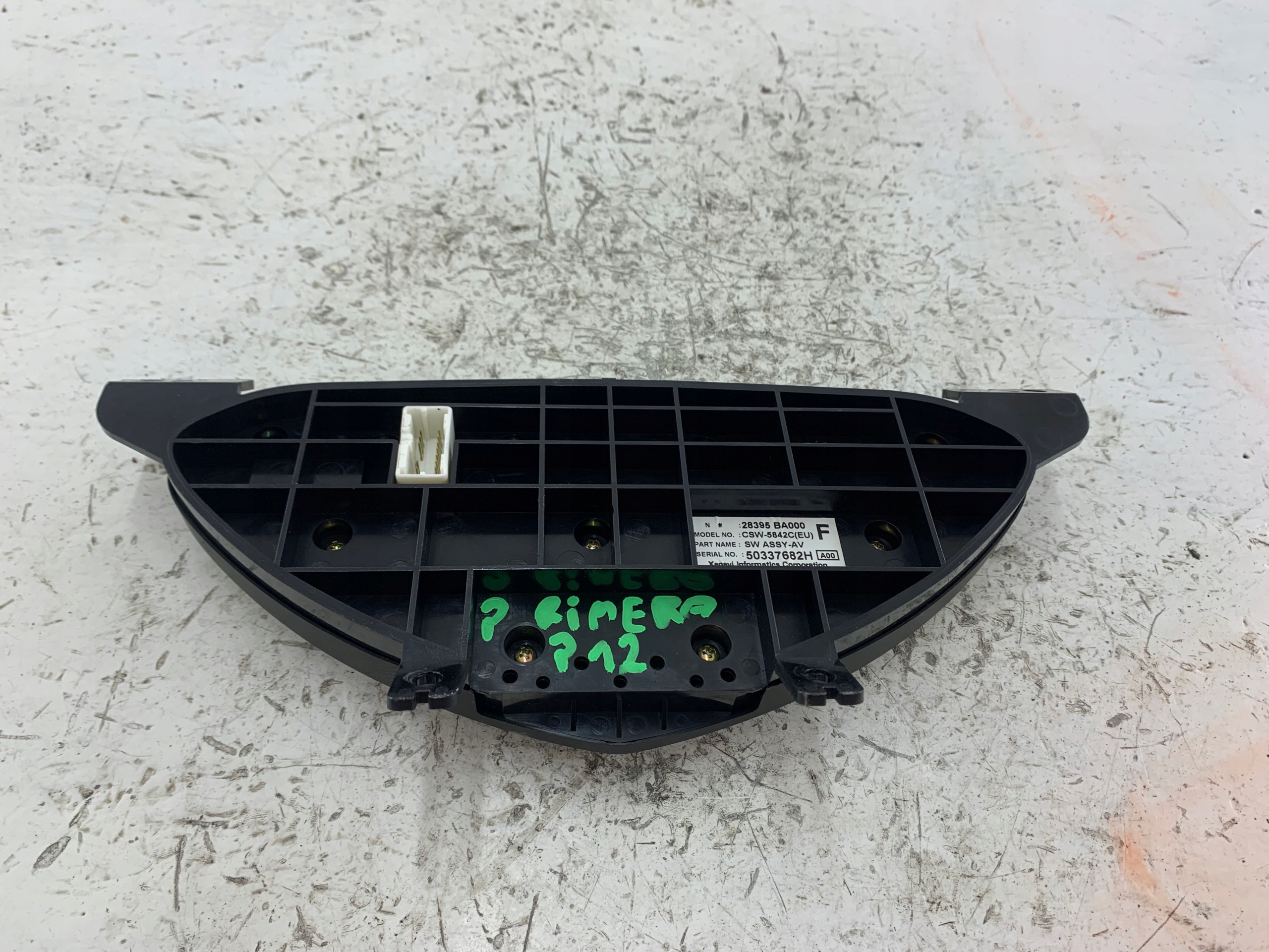 Dodatkowe zdjęcie używanej części: NISSAN PRIMERA P12 PANEL KLIMATYZACJI 28395BA000