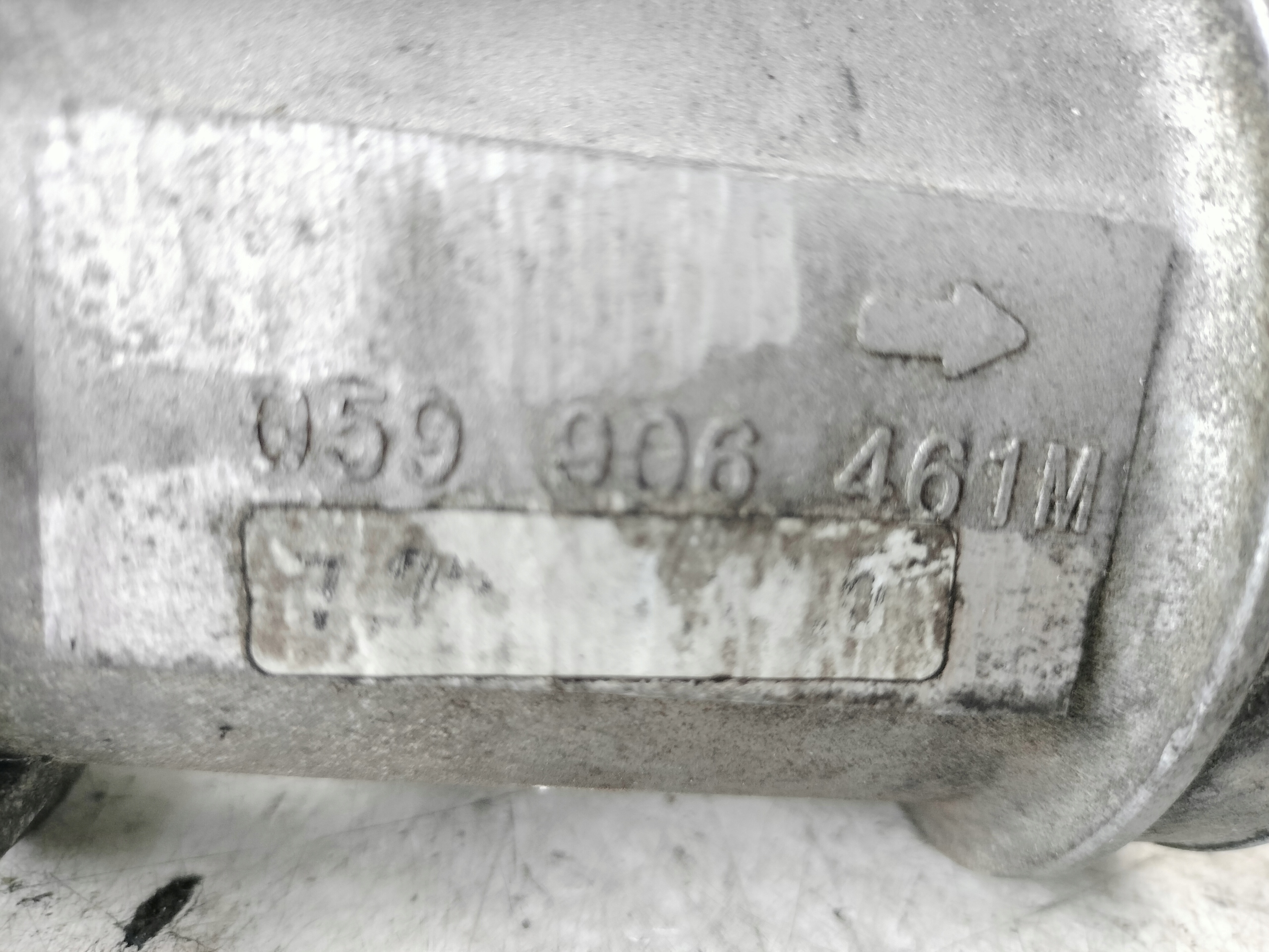 Dodatkowe zdjęcie używanej części: VW PASSAT B5 LIFT 2.5 TDI PRZEPŁYWOMIERZ 059906461M