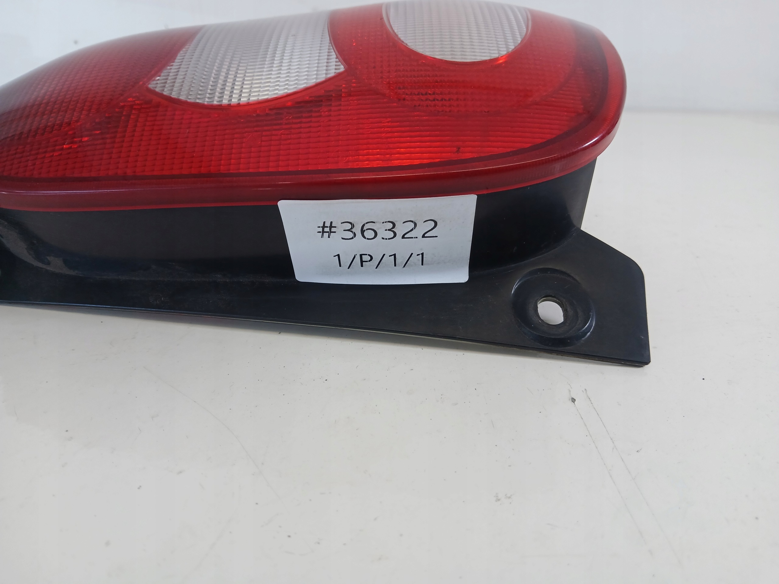 SMART FORTWO LAMPA PRAWA TYŁ - zdjęcie 5