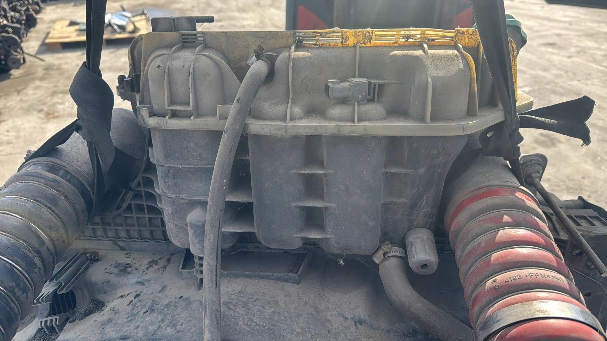 MAN TGA 460 CHŁODNICE KOMPLET 81061016477 - zdjęcie 4