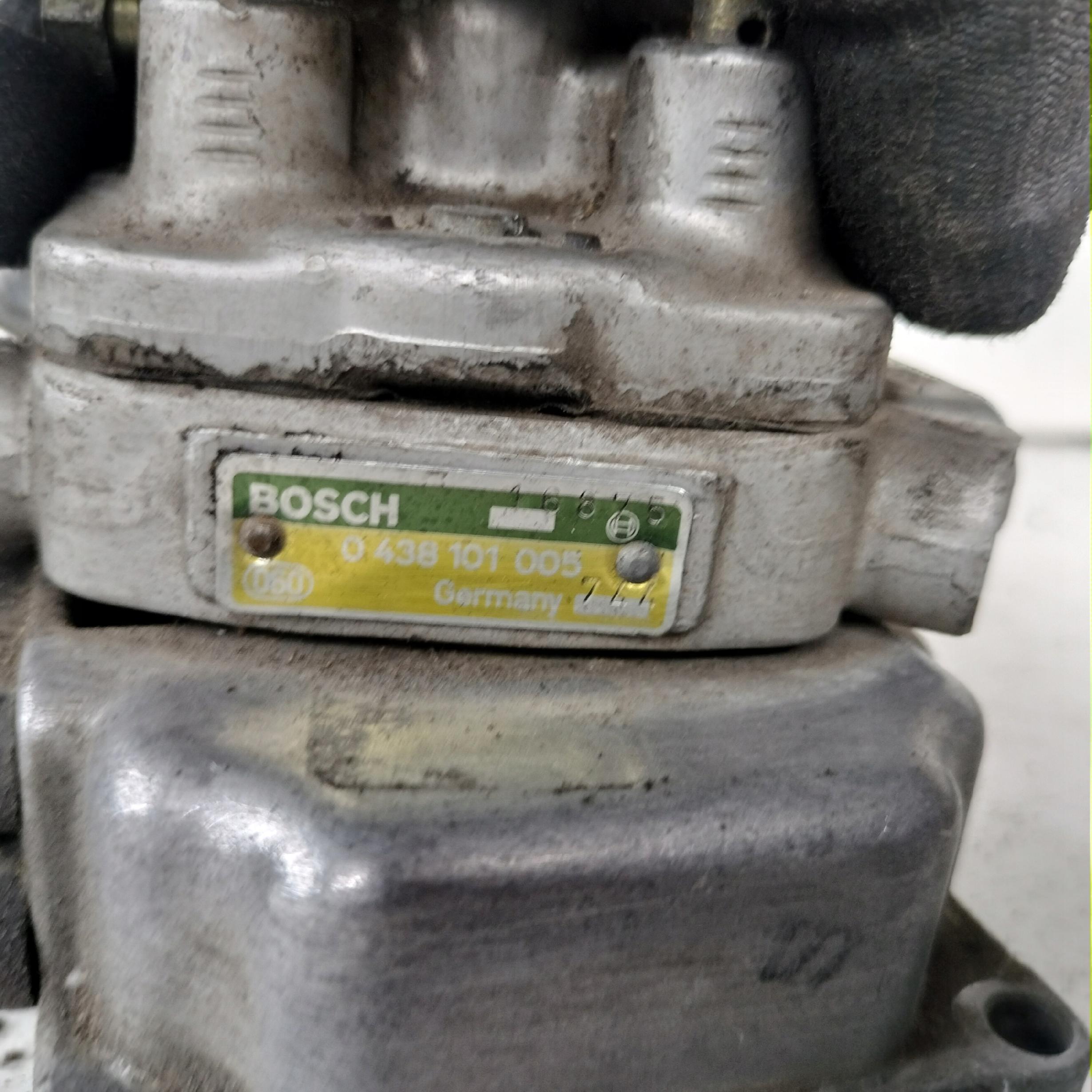 AUDI 80 B3 1.8 ROZDZIELACZ PALIWA 026133353 BOSCH - zdjęcie 10