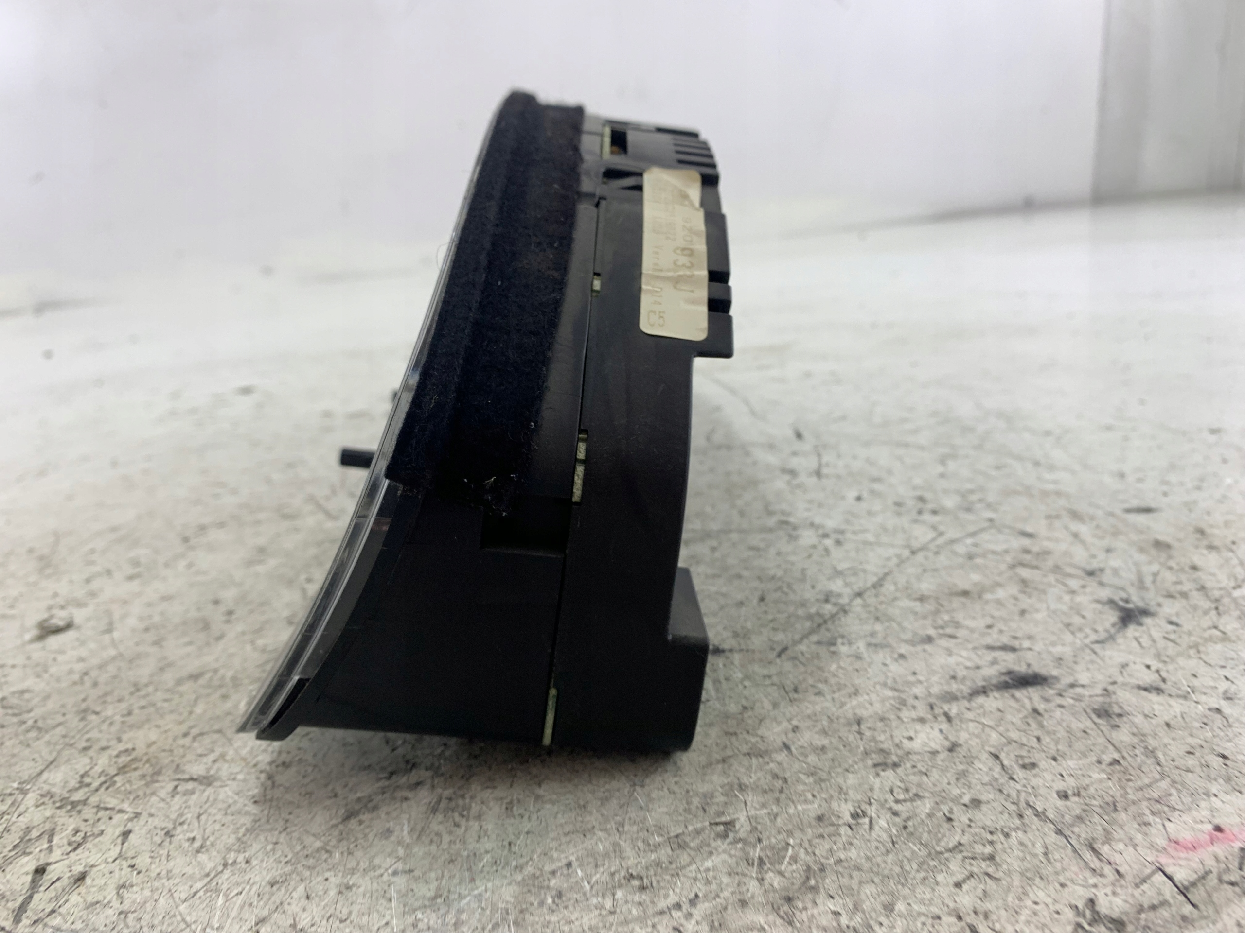 AUDI A6 C5 3.0 LIFT LICZNIK ZEGARY 4B0920933J - zdjęcie 3