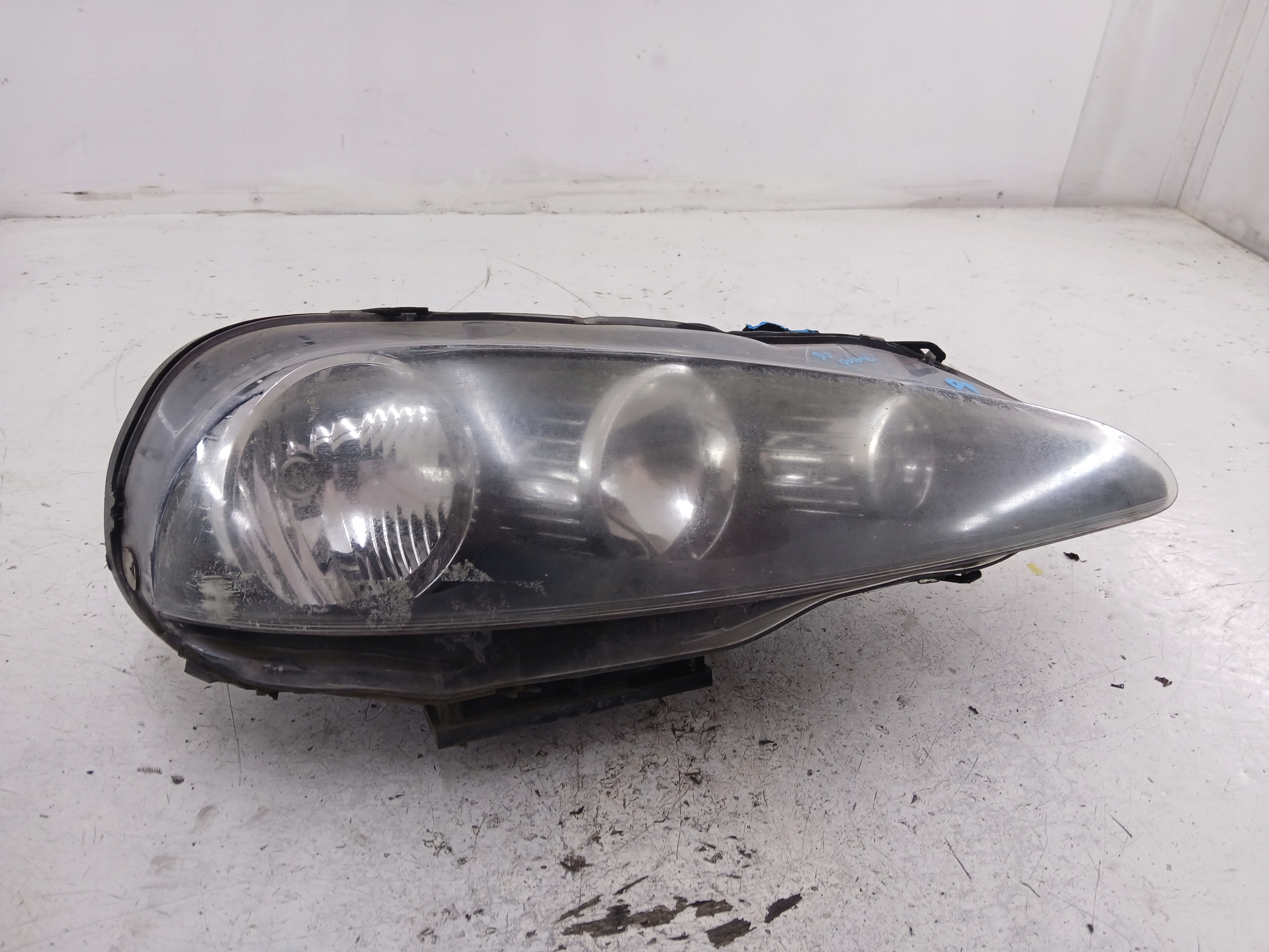 ALFA ROMEO 147 LIFT LAMPA PRAWA PRZÓD DO POLERKI - zdjęcie 2