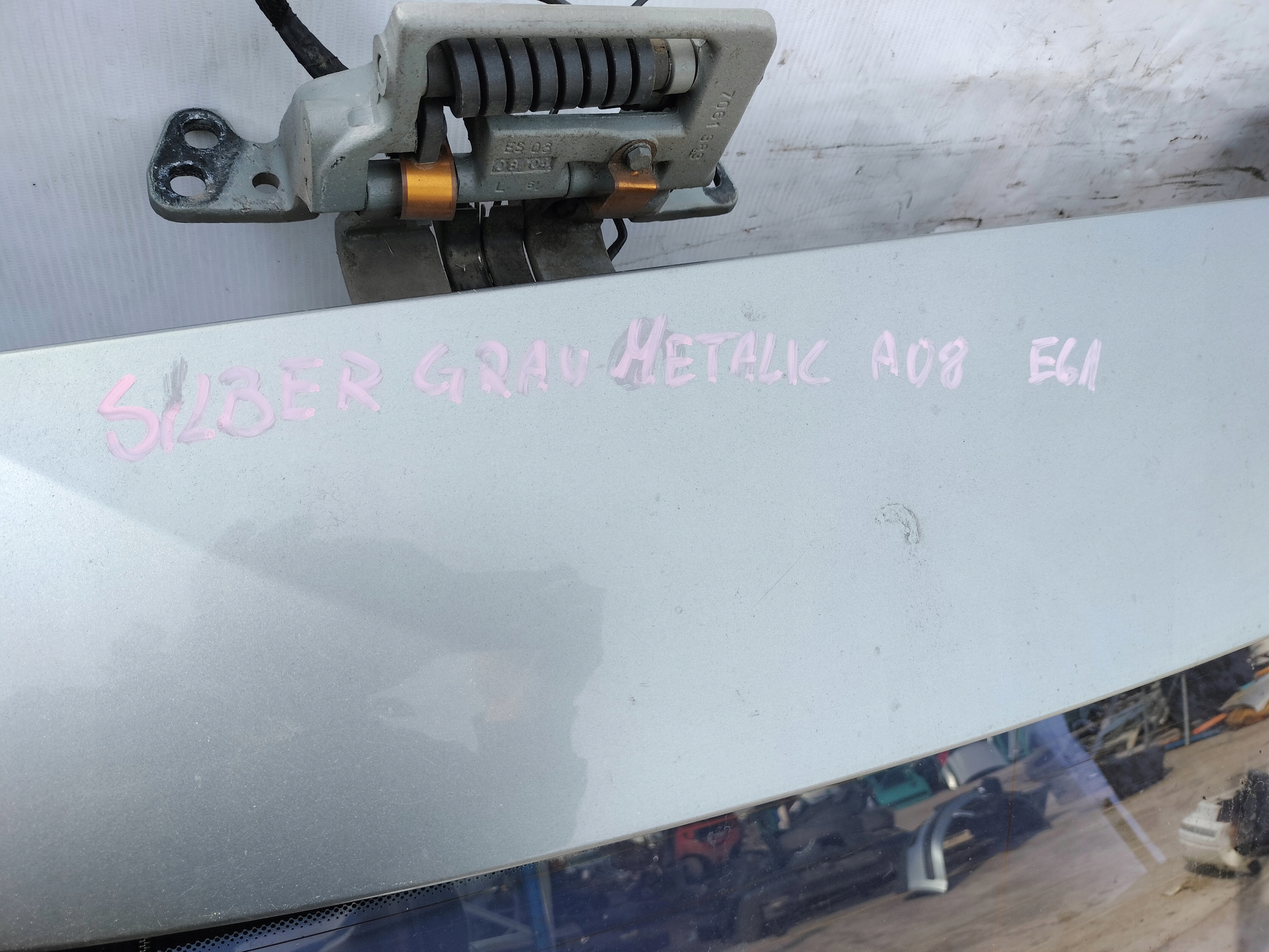 BMW E61 KOMBI TOURING KLAPA BAGAŻNIKA SILBERGRAU METALIC - zdjęcie 10