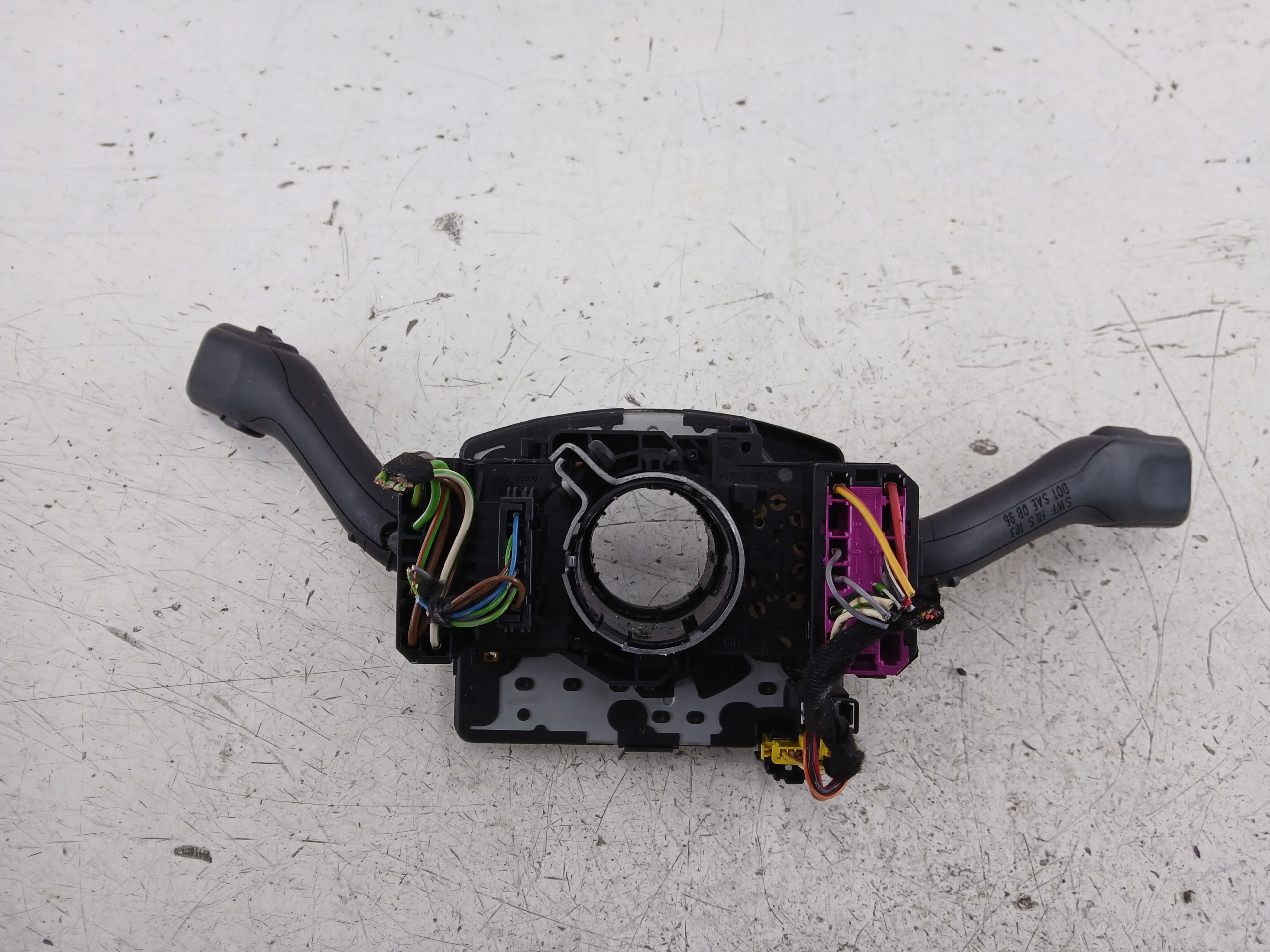Dodatkowe zdjęcie używanej części: VW PASSAT B5 VW GOLF IV PRZEŁĄCZNIK ZESPOLONY TAŚMA 1J0959654AC 4B0953503H