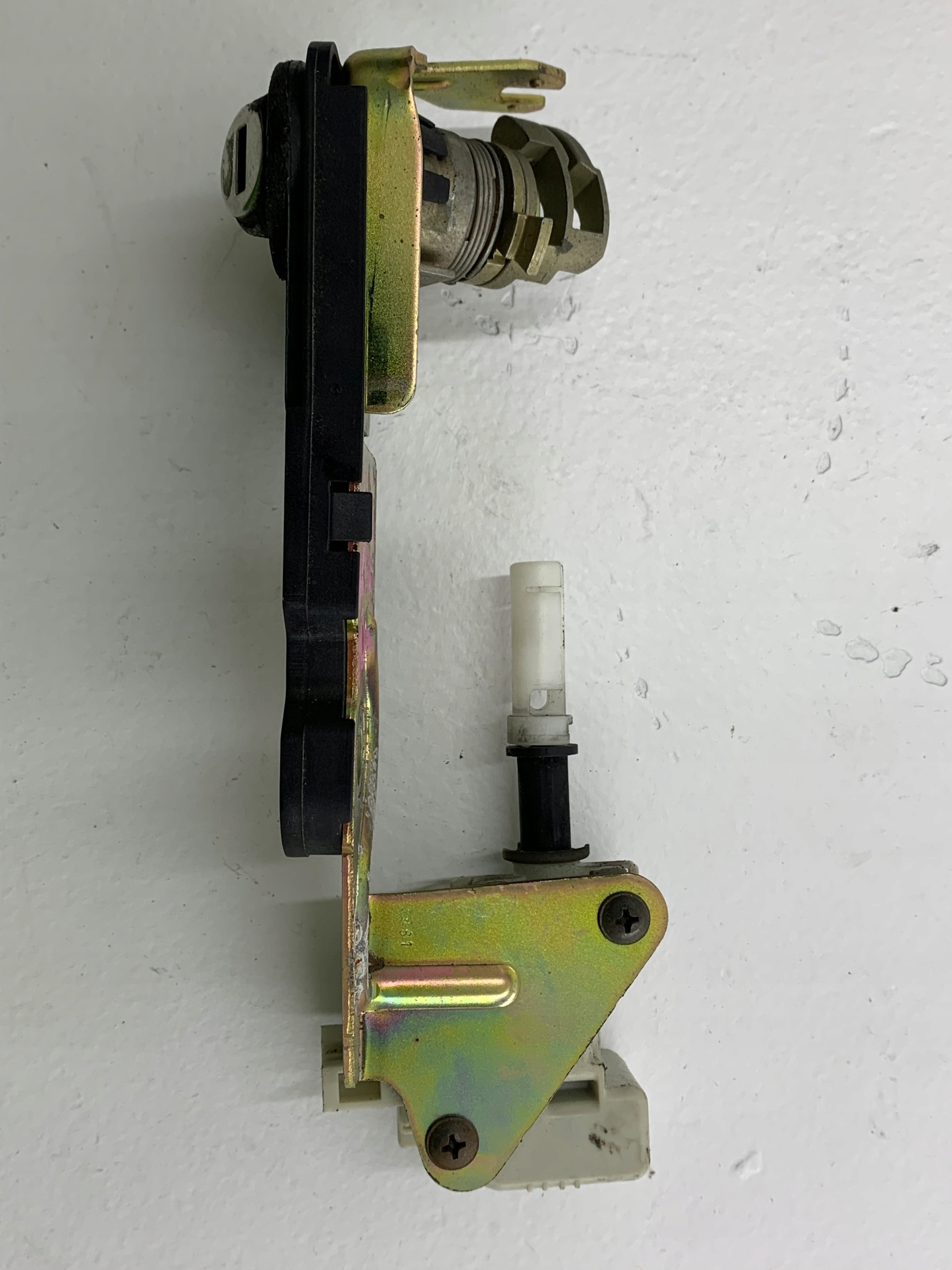 VW PASSAT B5 LIFT ZAMEK SIŁOWNIK KLAPY BAGAŻNIKA 3B5827061C 3B9827297A - zdjęcie 7