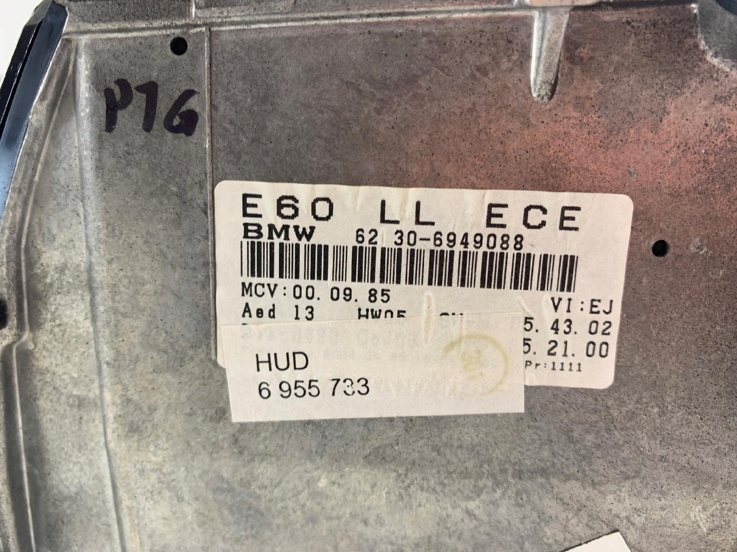 Dodatkowe zdjęcie używanej części: BMW E60 E61 HEAD UP WYŚWIETLACZ RZUTNIK 6949088