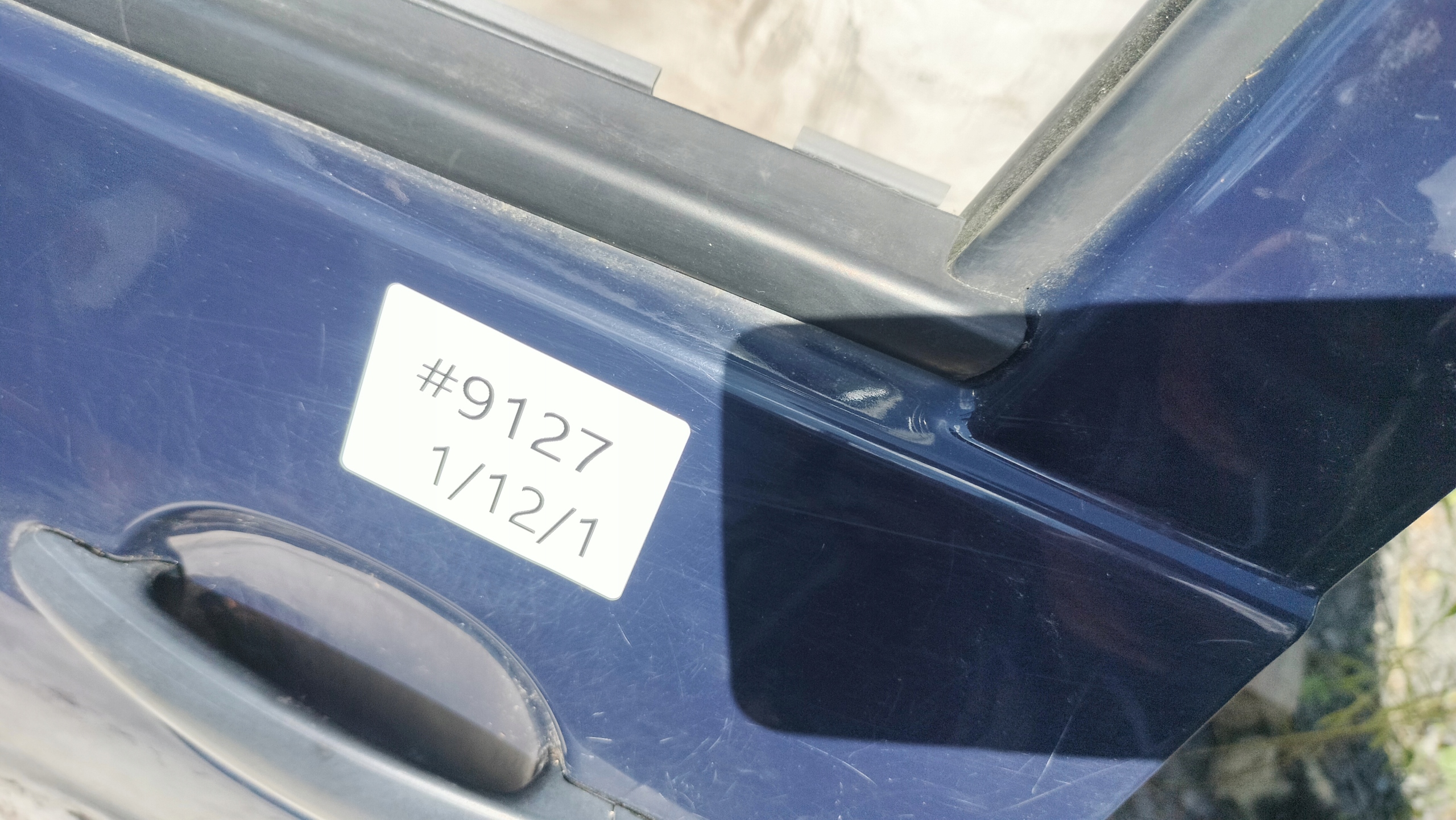 VW GOLF IV DRZWI LEWY PRZÓD NIEBIESKIE - zdjęcie 9