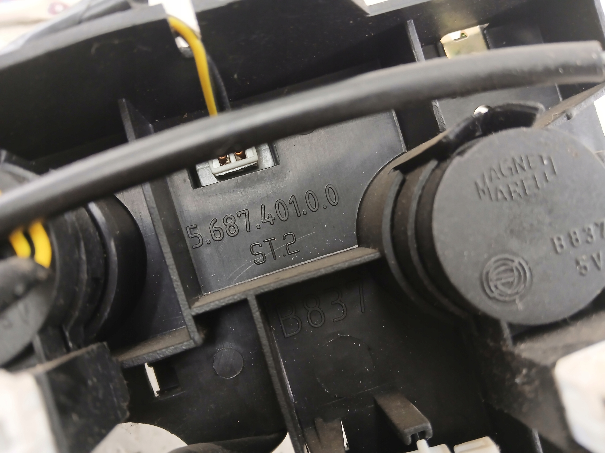Dodatkowe zdjęcie używanej części: FIAT BRAVO I PANEL NAWIEWU OGRZEWANIA 568740100