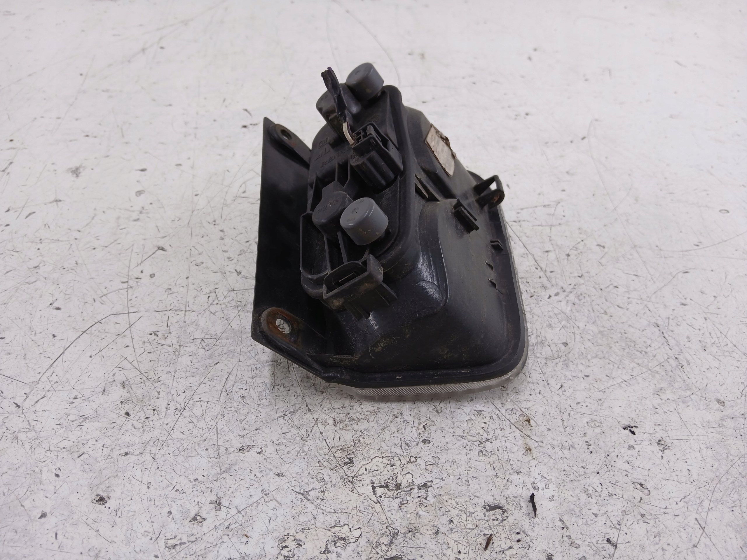 RENAULT TRAFIC II LAMPA ZDERZAKA PRAWA TYŁ 820096807 - zdjęcie 4