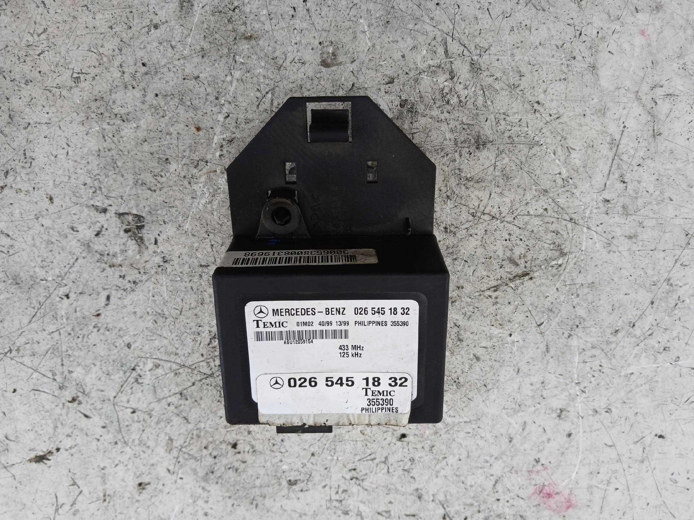 Dodatkowe zdjęcie używanej części: MERCEDES W638 MODUŁ IMMO 0265451832