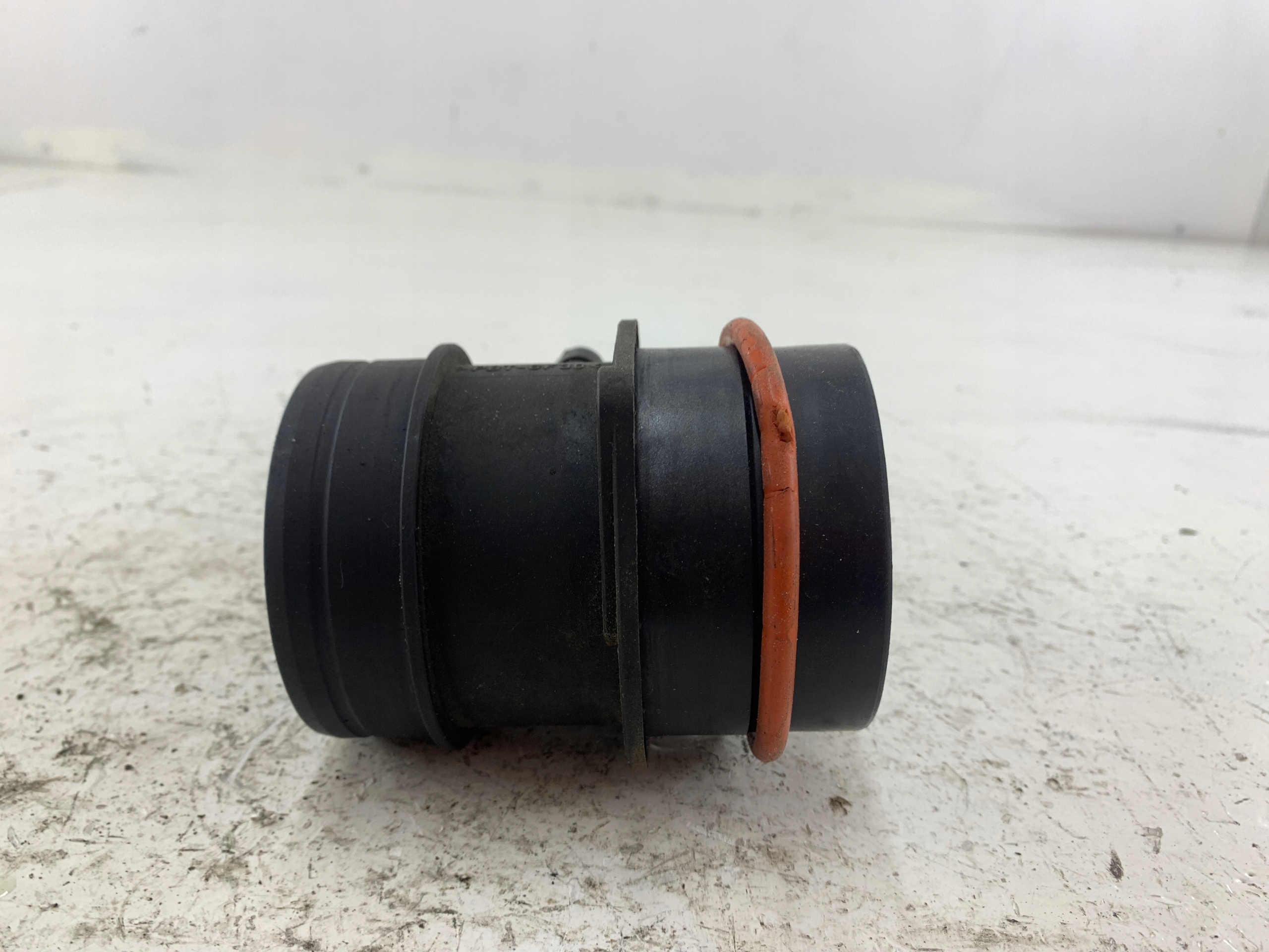 Dodatkowe zdjęcie używanej części: CHRYSLER SEBRING III 2.0 CRD PRZEPŁYWOMIERZ 05033320AA