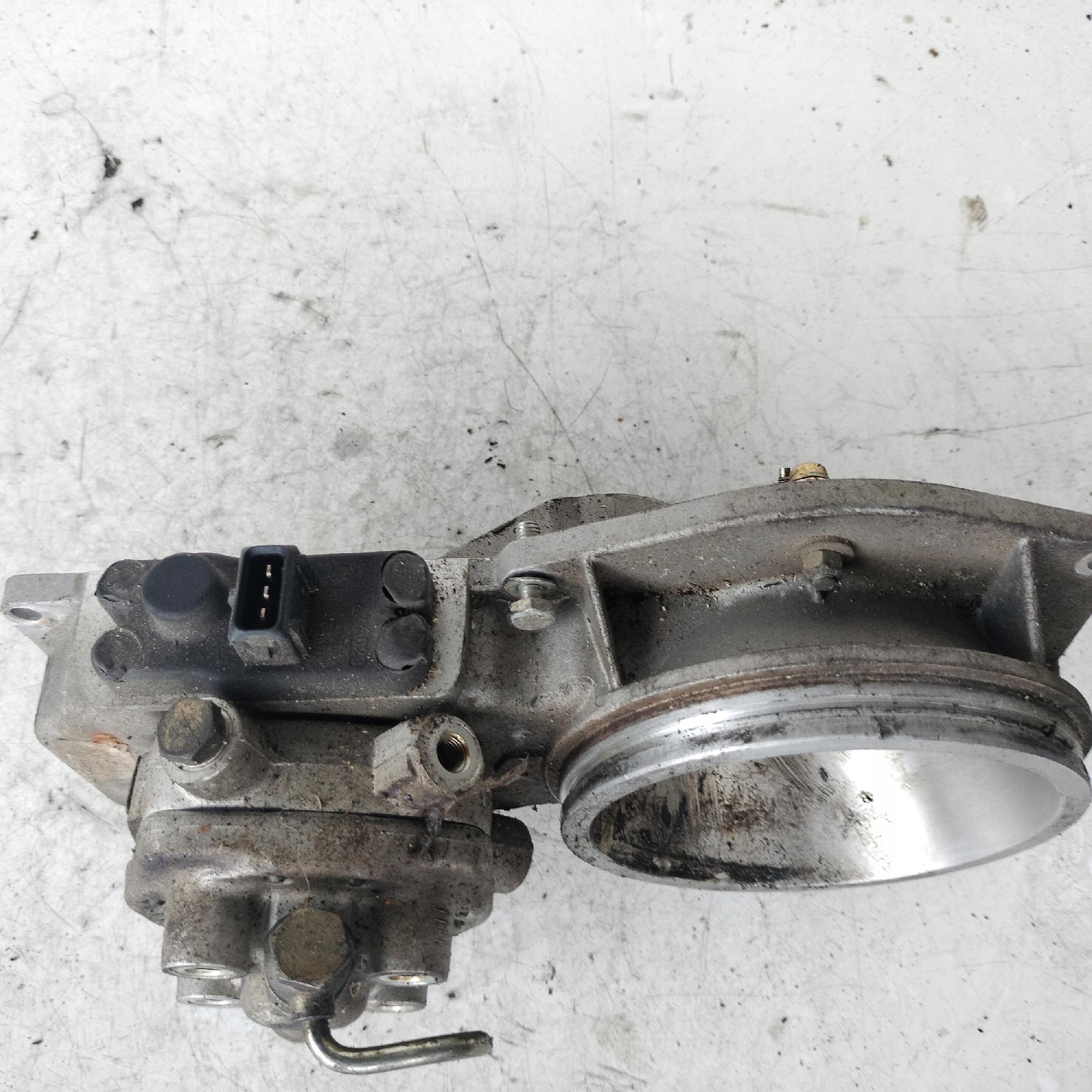 AUDI 80 B3 1.8 ROZDZIELACZ PALIWA 026133353 BOSCH - zdjęcie 4