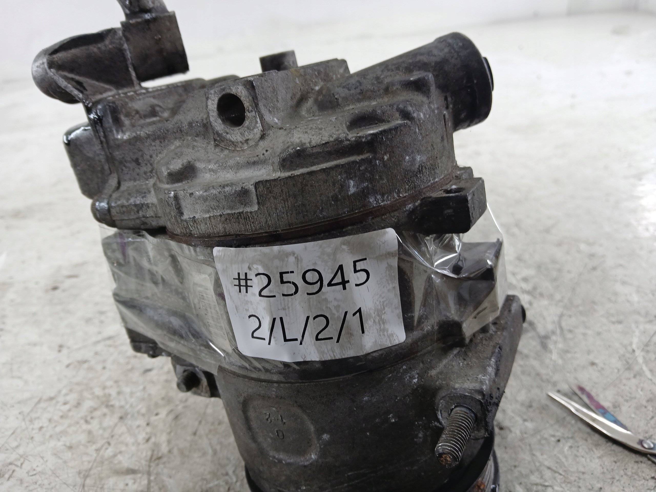 MERCEDES W168 SPRĘŻARKA KOMPRESOR KLIMATYZACJI GE447220-8871 - zdjęcie 8