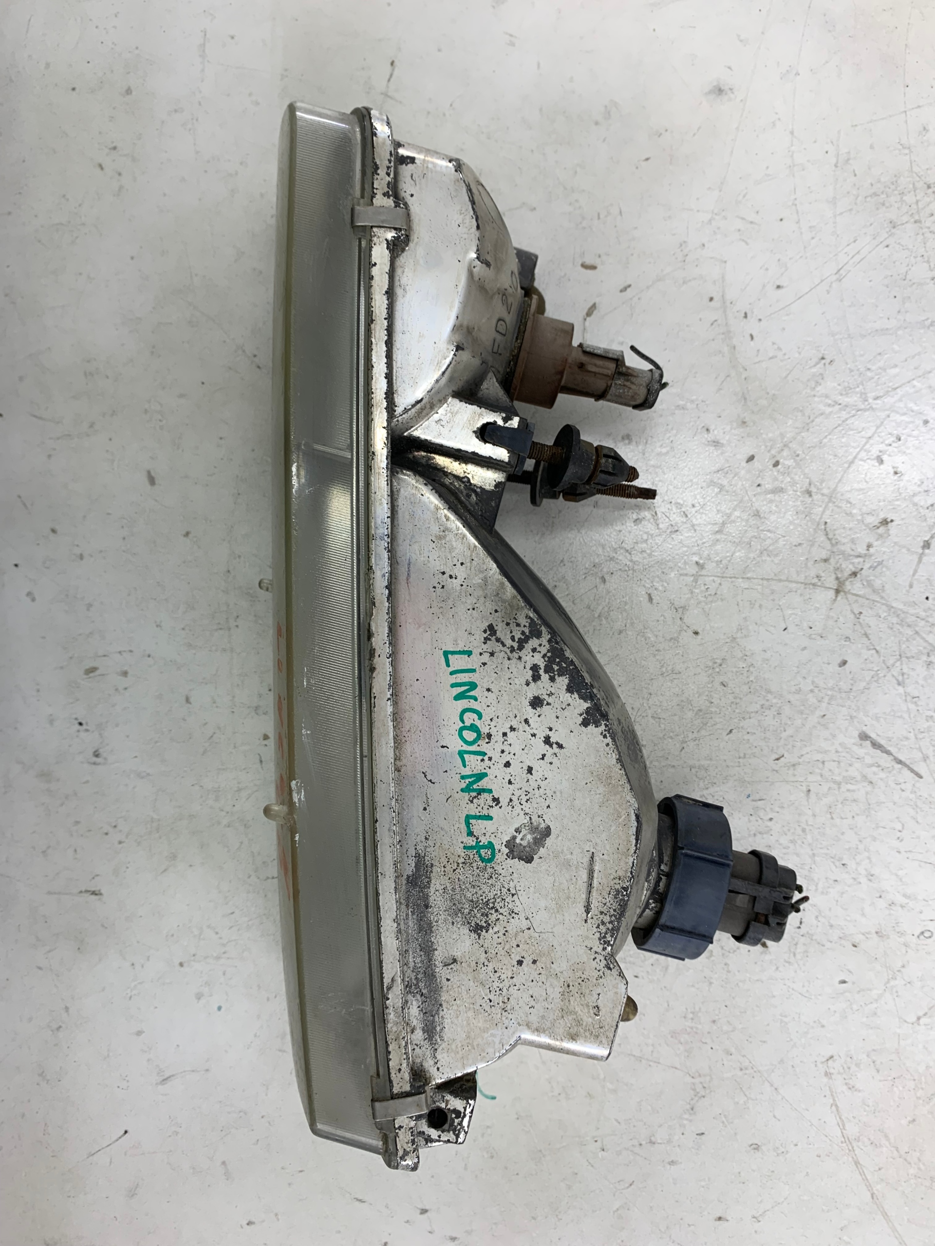 FORD LINCOLN TOWNCAR LAMPA LEWA PRZÓD - zdjęcie 10