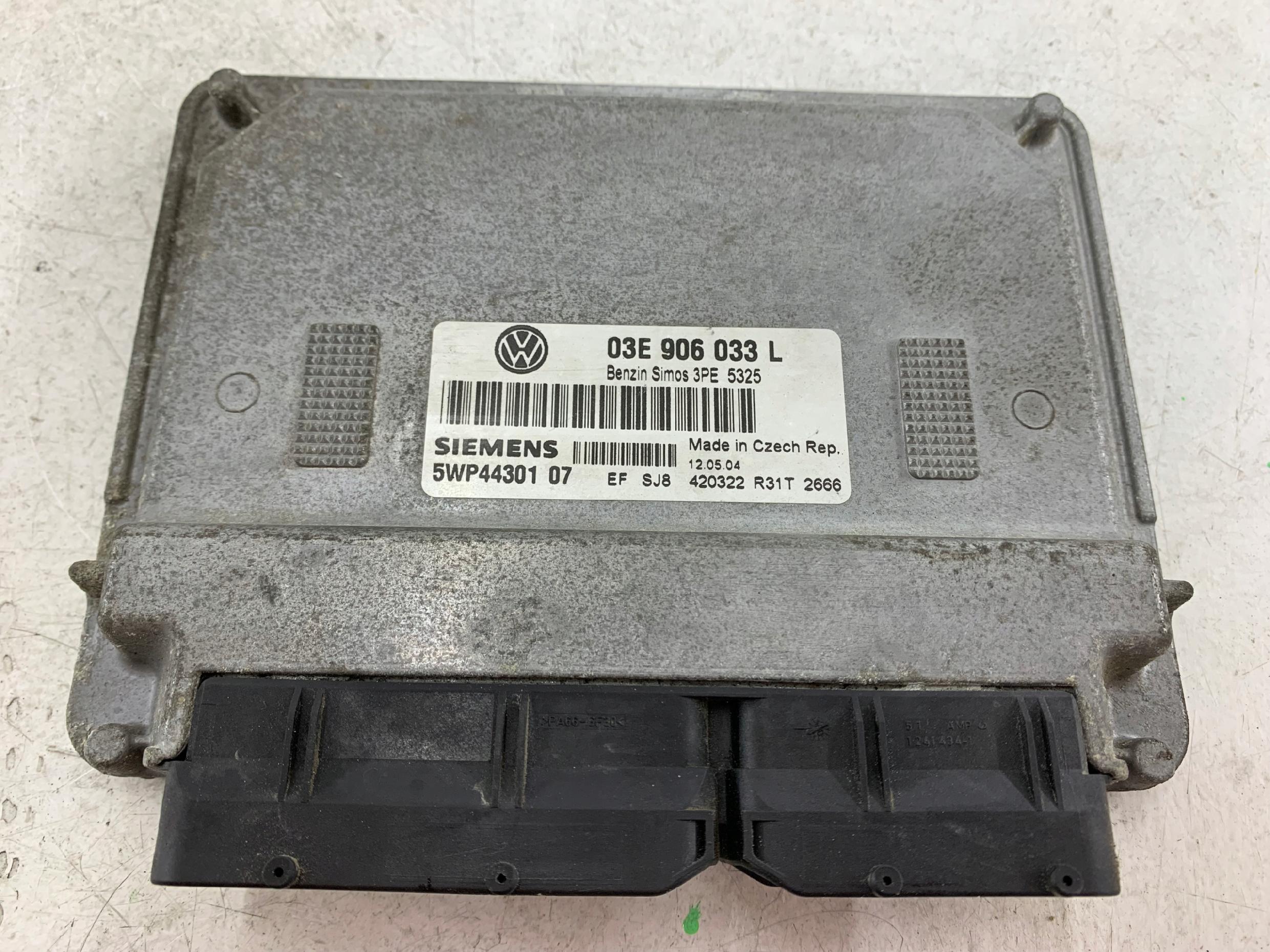 VW POLO 9N 1.2 STEROWNIK SILNIKA 03E906033L - zdjęcie 3