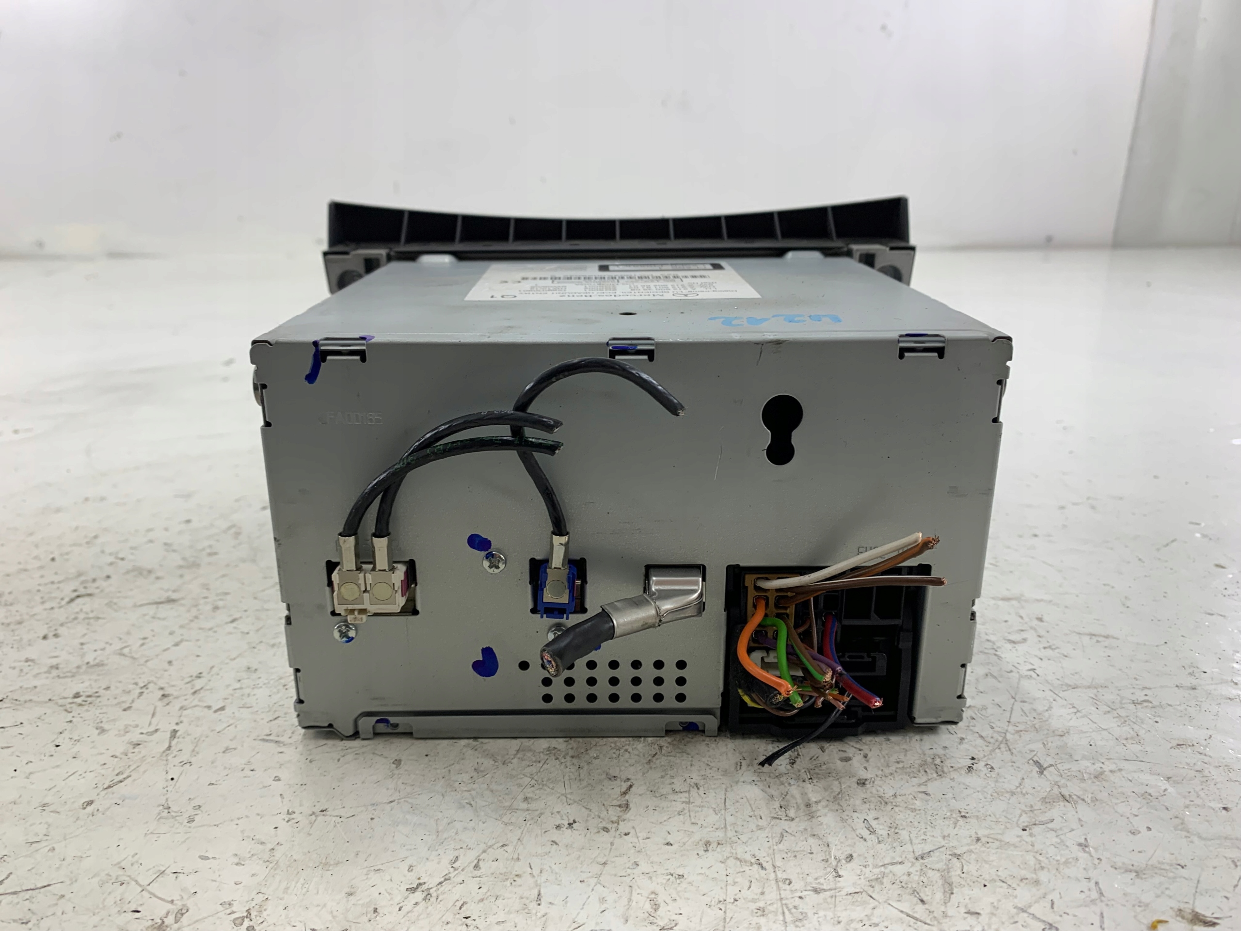 MERCEDES W212 RADIO FABRYCZNE CD A2129008304 - zdjęcie 4
