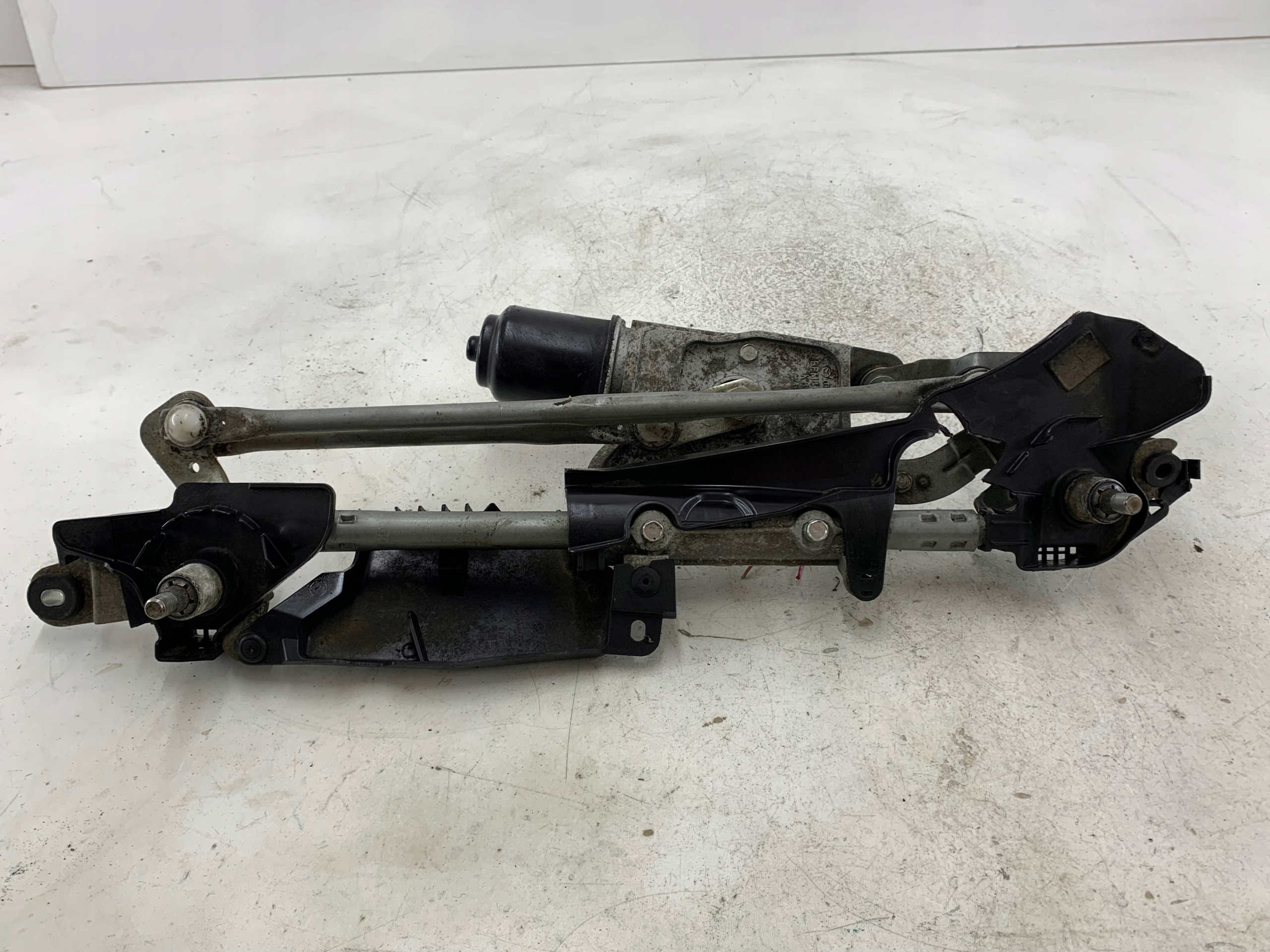 MAZDA 3 II BL MECHANIZM WYCIERACZEK BBM46737X - zdjęcie 6