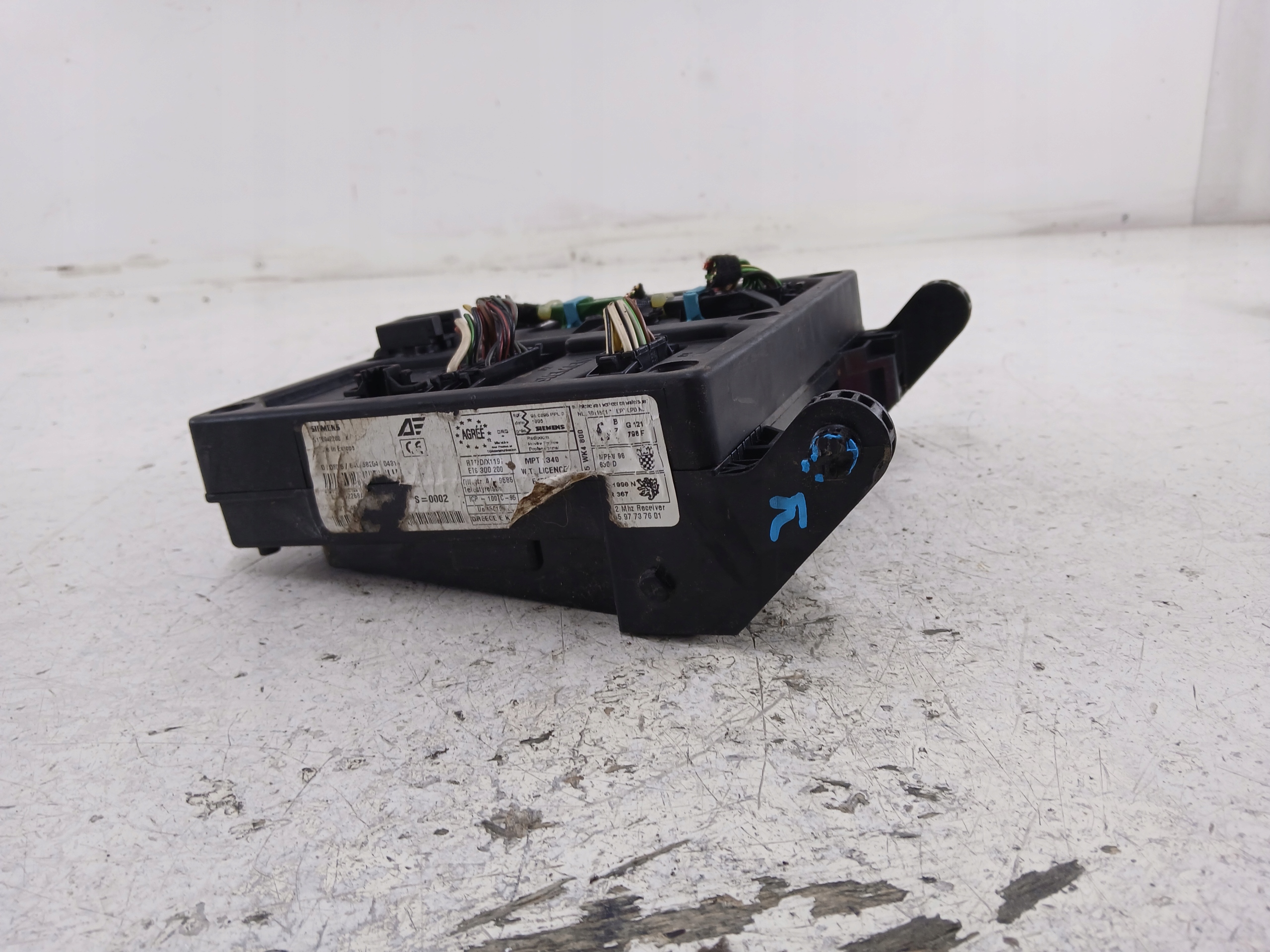 VW SHARAN I FORD GALAXY SKRZYNKA BEZPIECZNIKÓW 7M0962258A - zdjęcie 3
