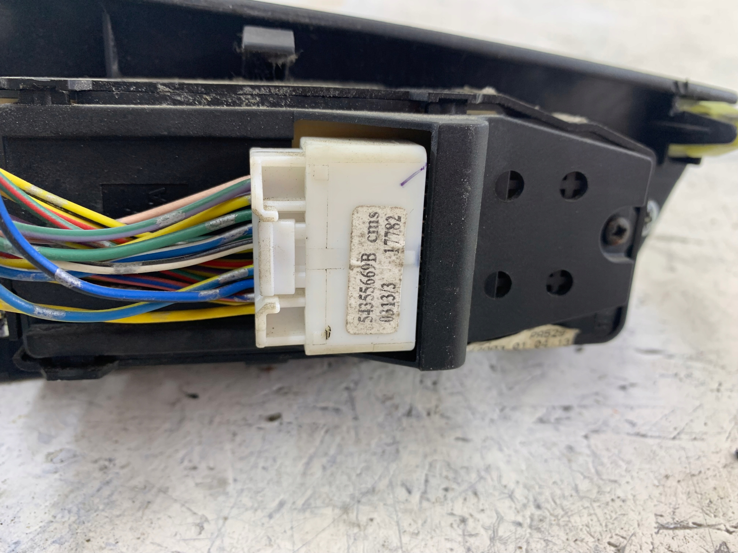 TOYOTA COROLLA E12 PANEL SZYB LEWY PRZÓD KIEROWCY 84820-02111 - zdjęcie 6