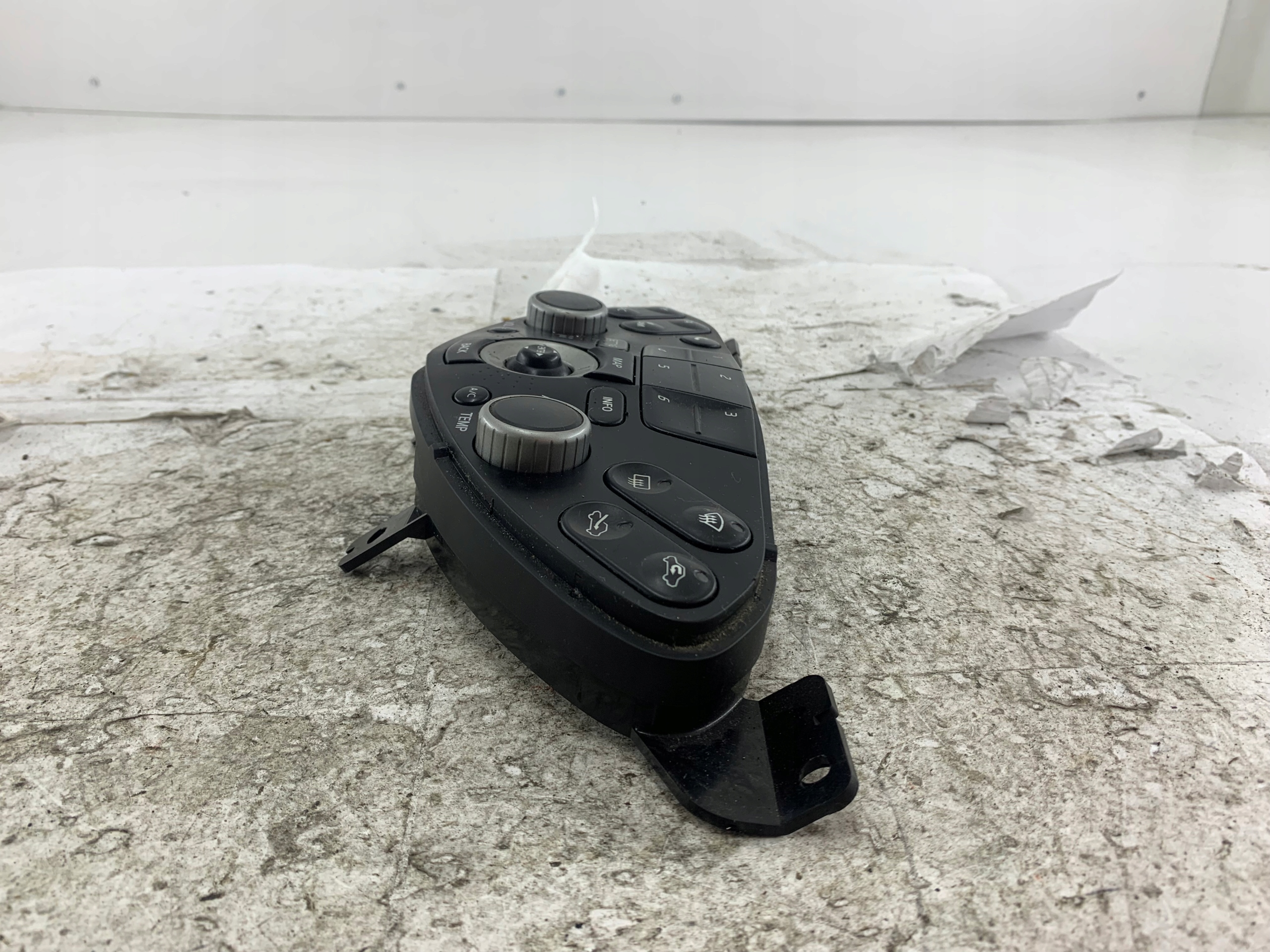 NISSAN PRIMERA P12 PANEL KLIMATYZACJI 28395AV611 - zdjęcie 3