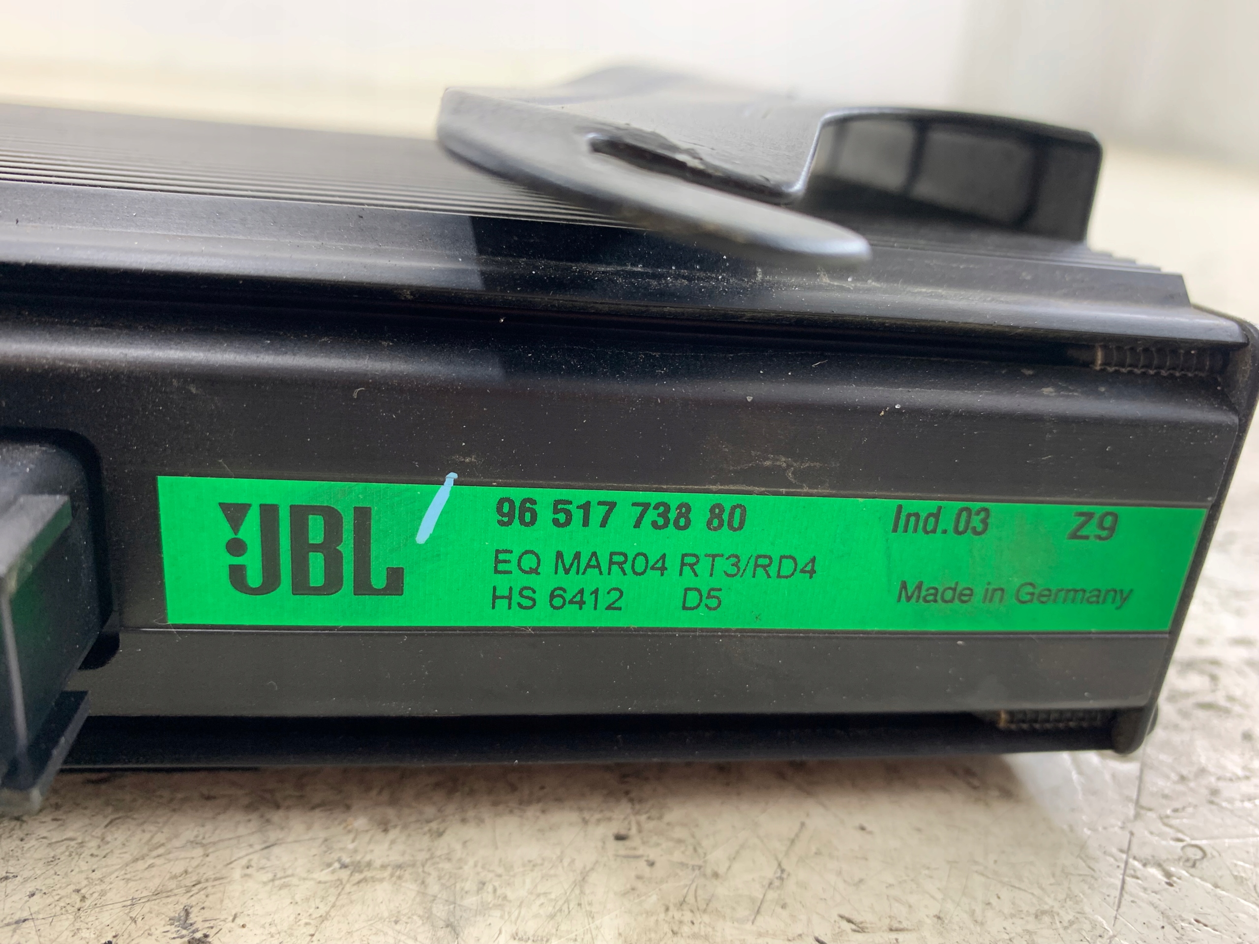 Dodatkowe zdjęcie używanej części: PEUGEOT 607 WZMACNIACZ RADIA JBL 9651773880