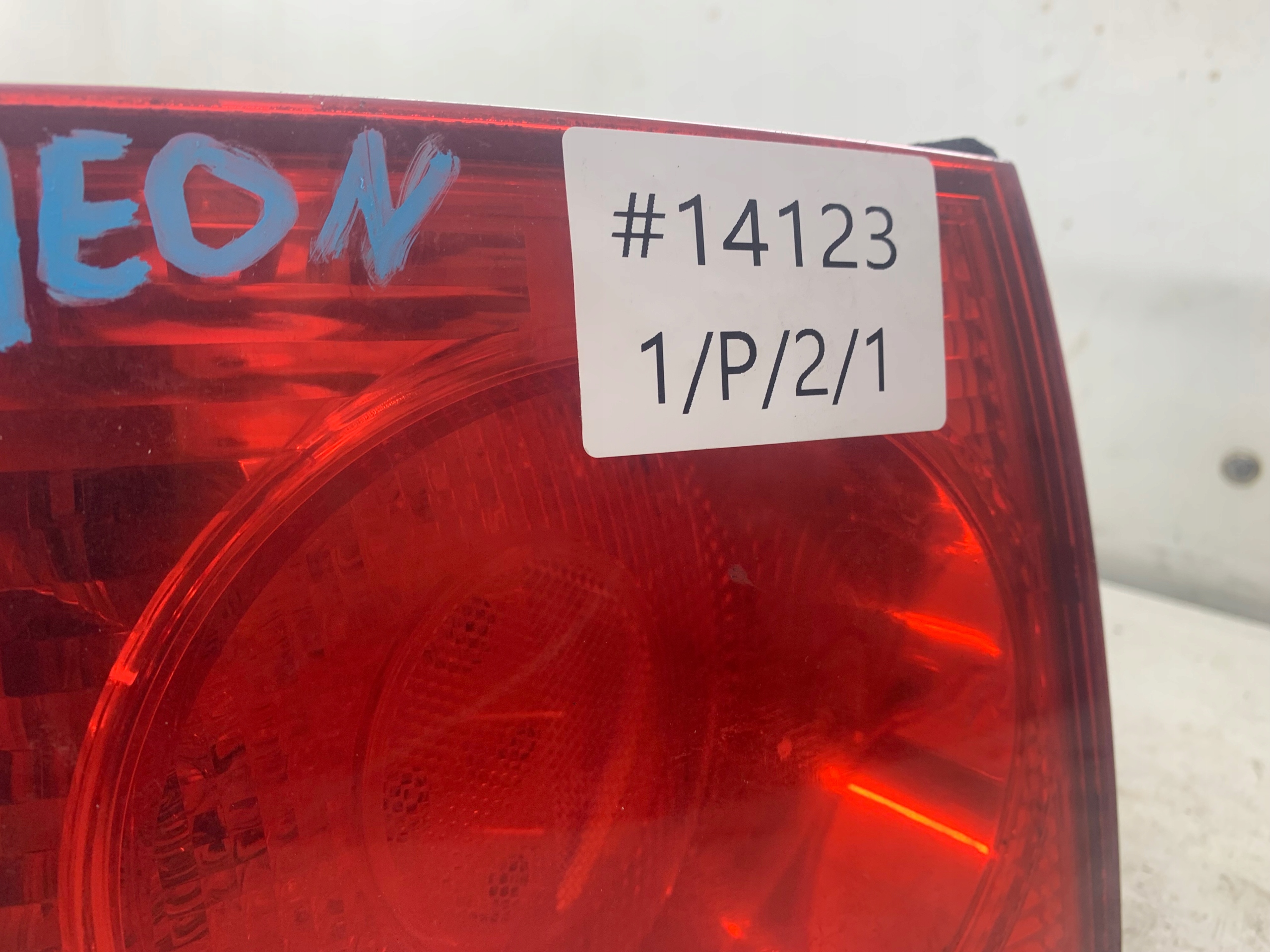 VW PHAETON LAMPA LEWA TYŁ - zdjęcie 6
