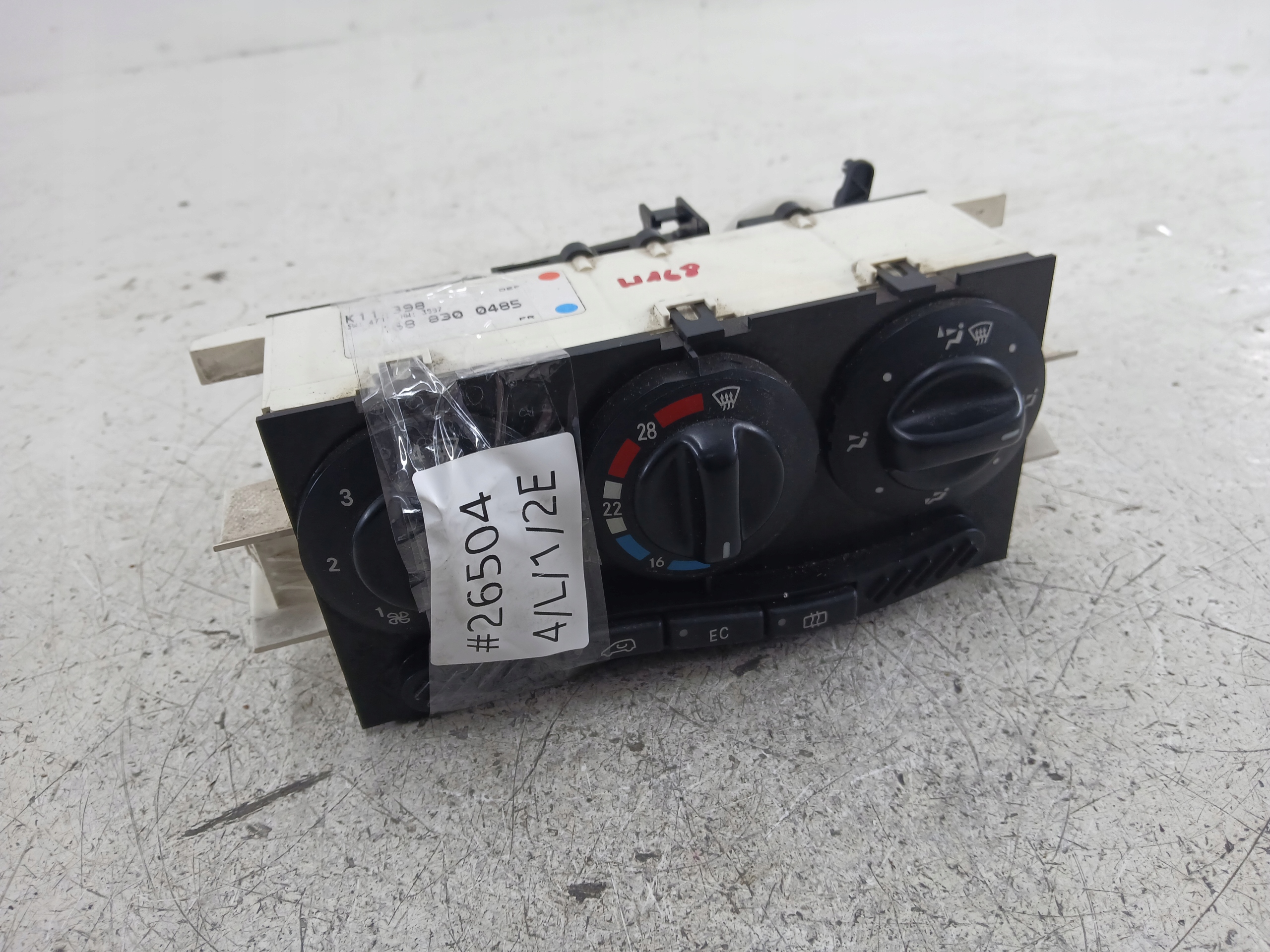 MERCEDES W168 PANEL KLIMATYZACJI 1688300485 - zdjęcie 8