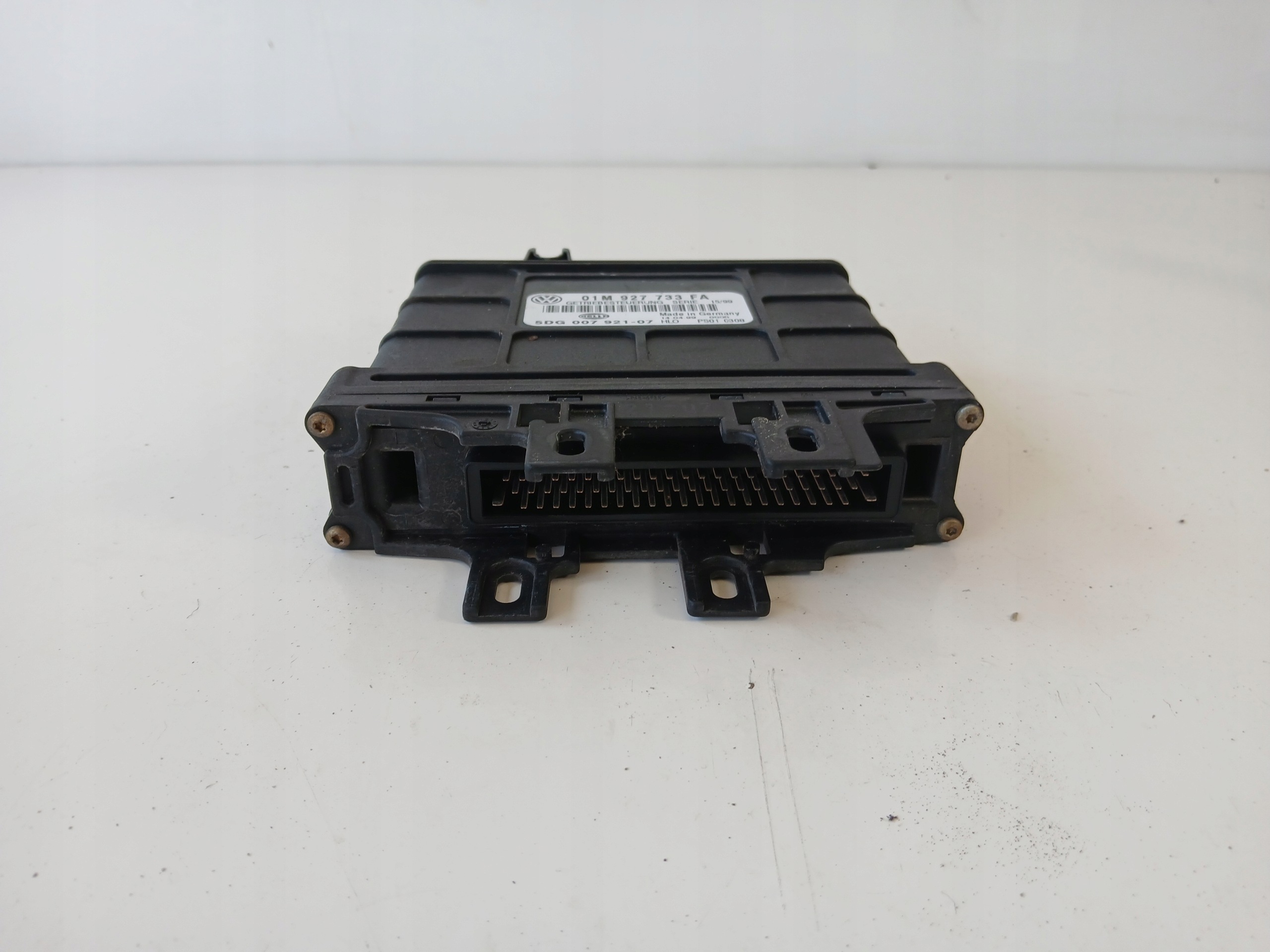AUDI A3 8L 1.9 TDI STEROWNIK SKRZYNI BIEGÓW 01M927733FA - zdjęcie 4